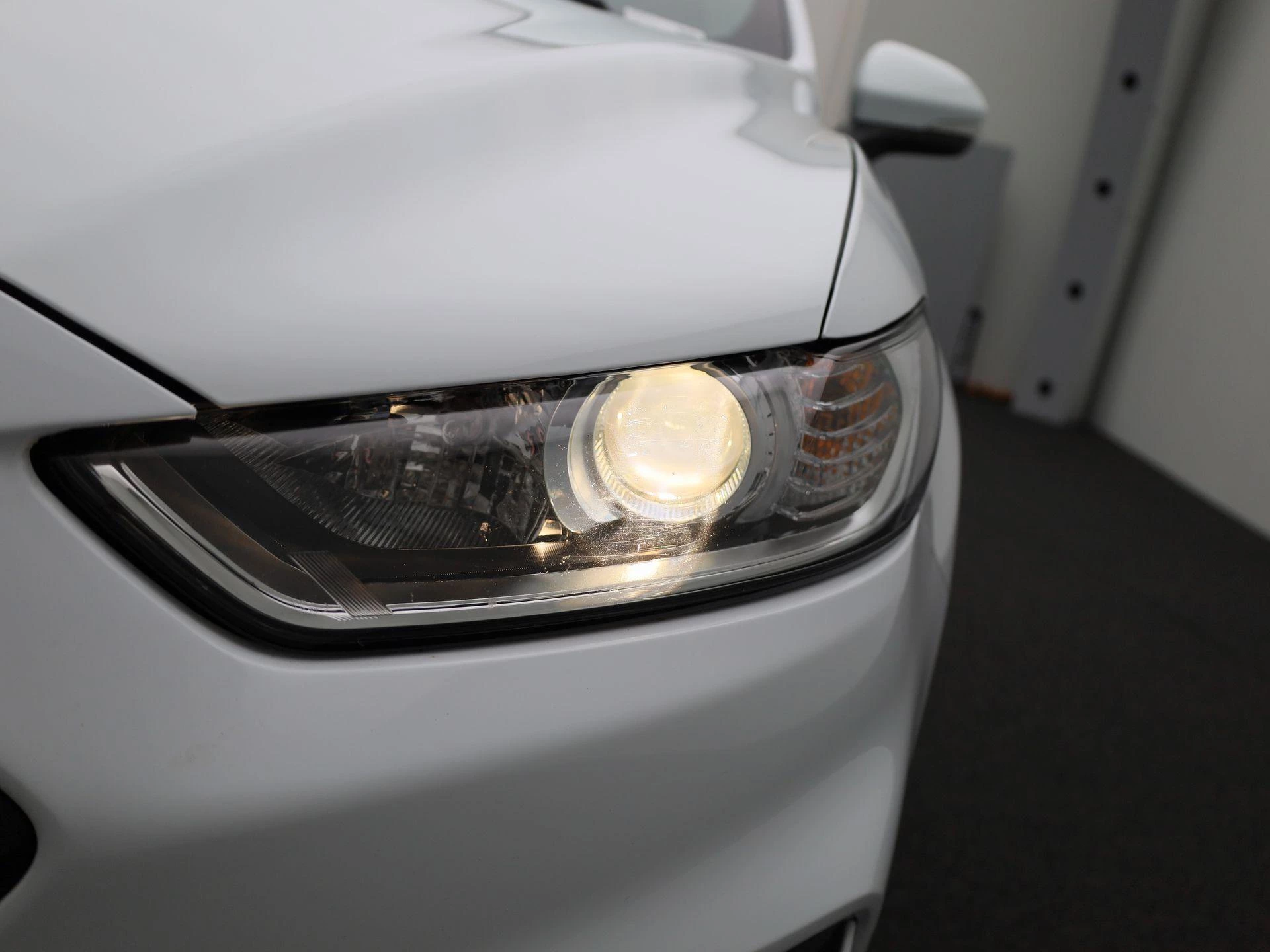 Ford-Mondeo-image-12