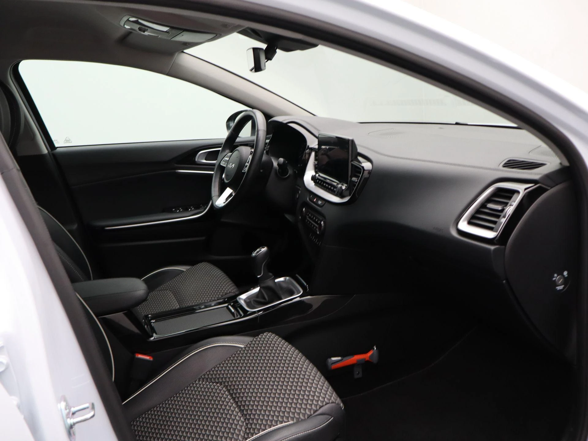 Kia-Ceed Sportswagon-image-29