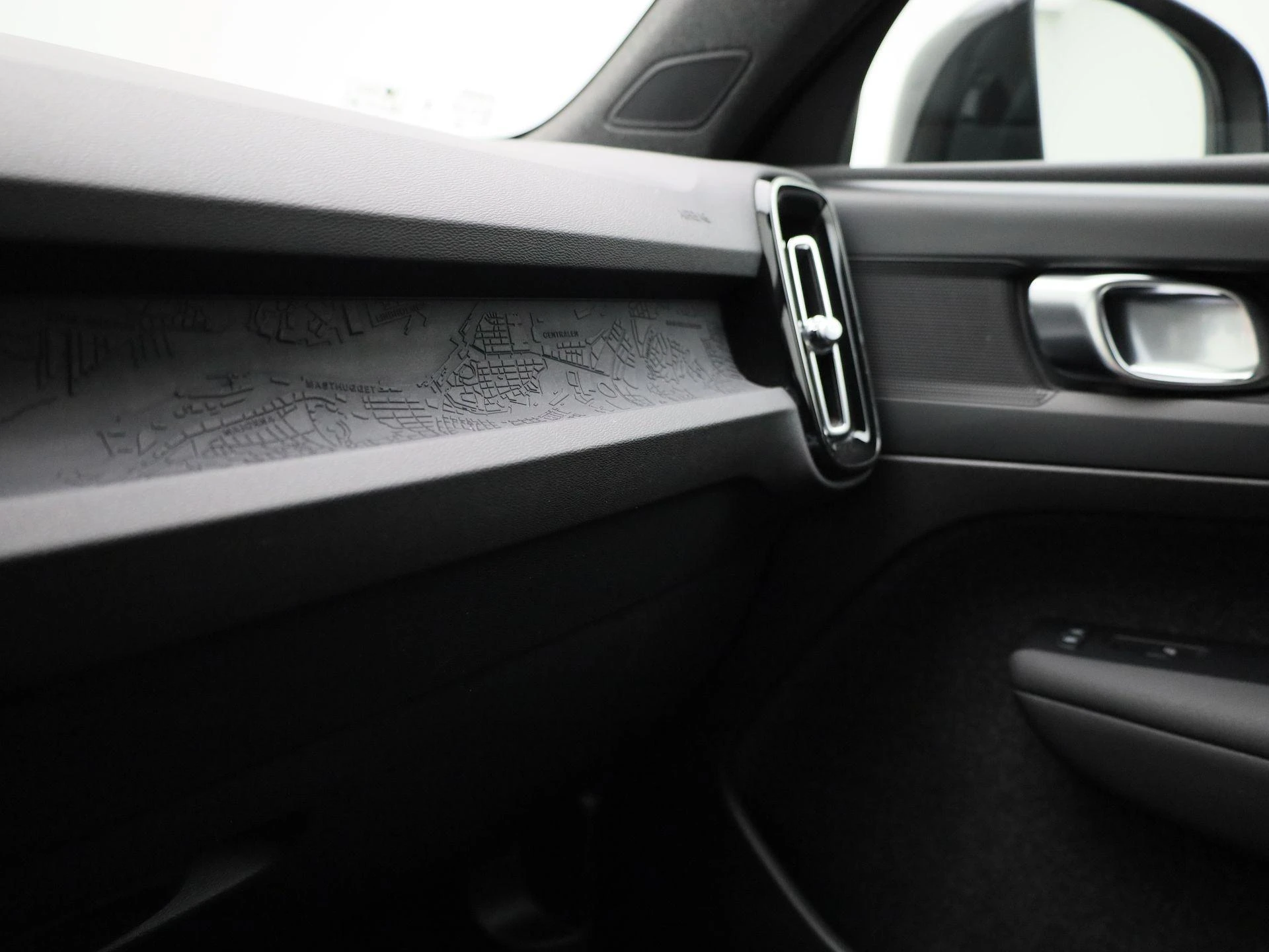 Volvo-XC40-image-22