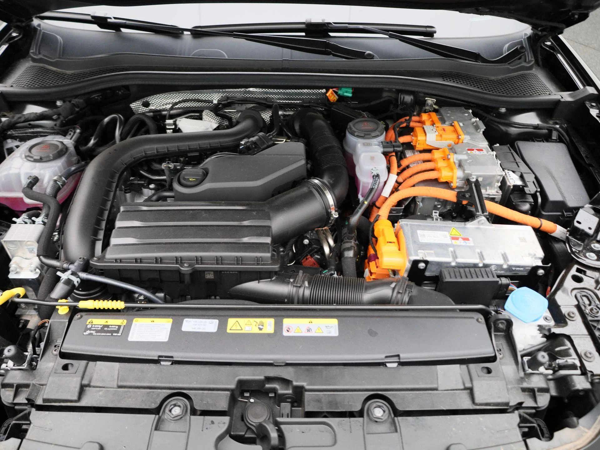 SEAT Leon Sportstourer 1.5 TSI e-Hybrid FR Business