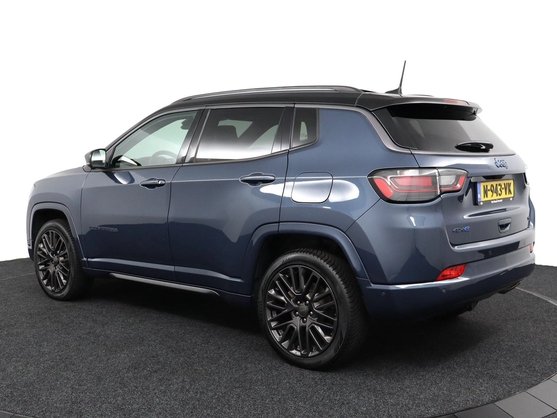 Jeep-Compass-image-10
