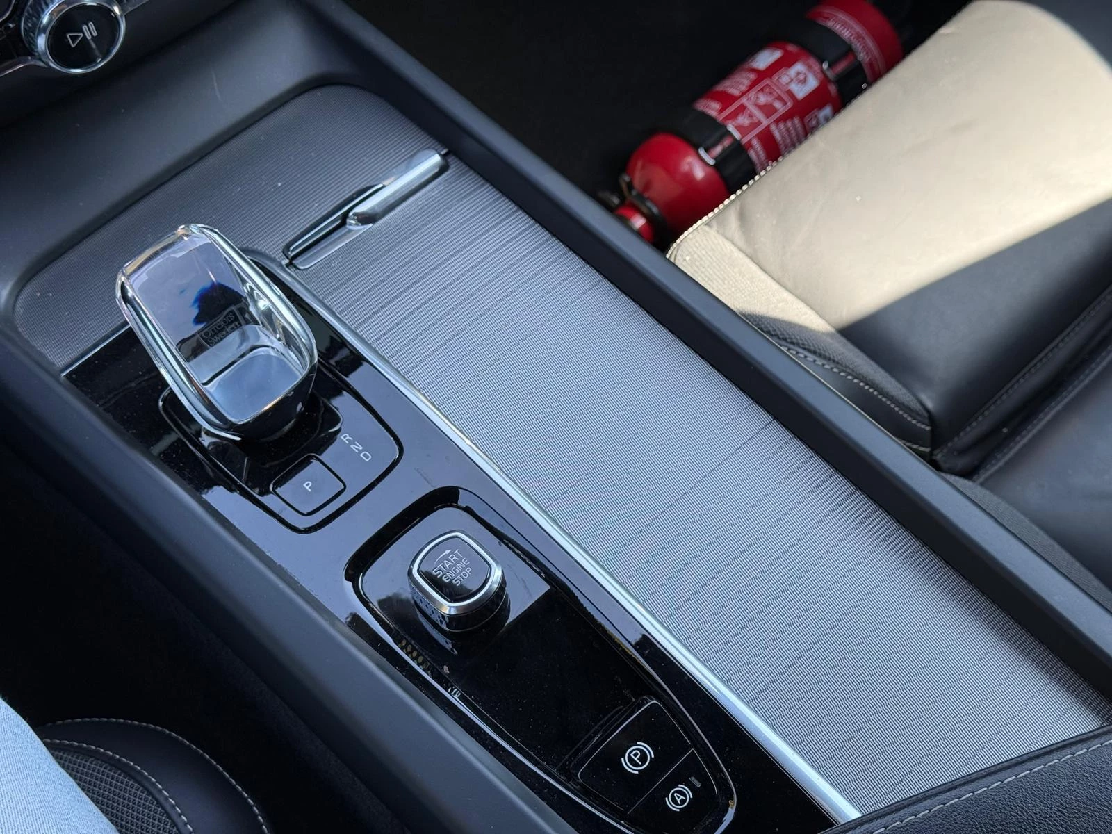 Volvo-V60-image-26