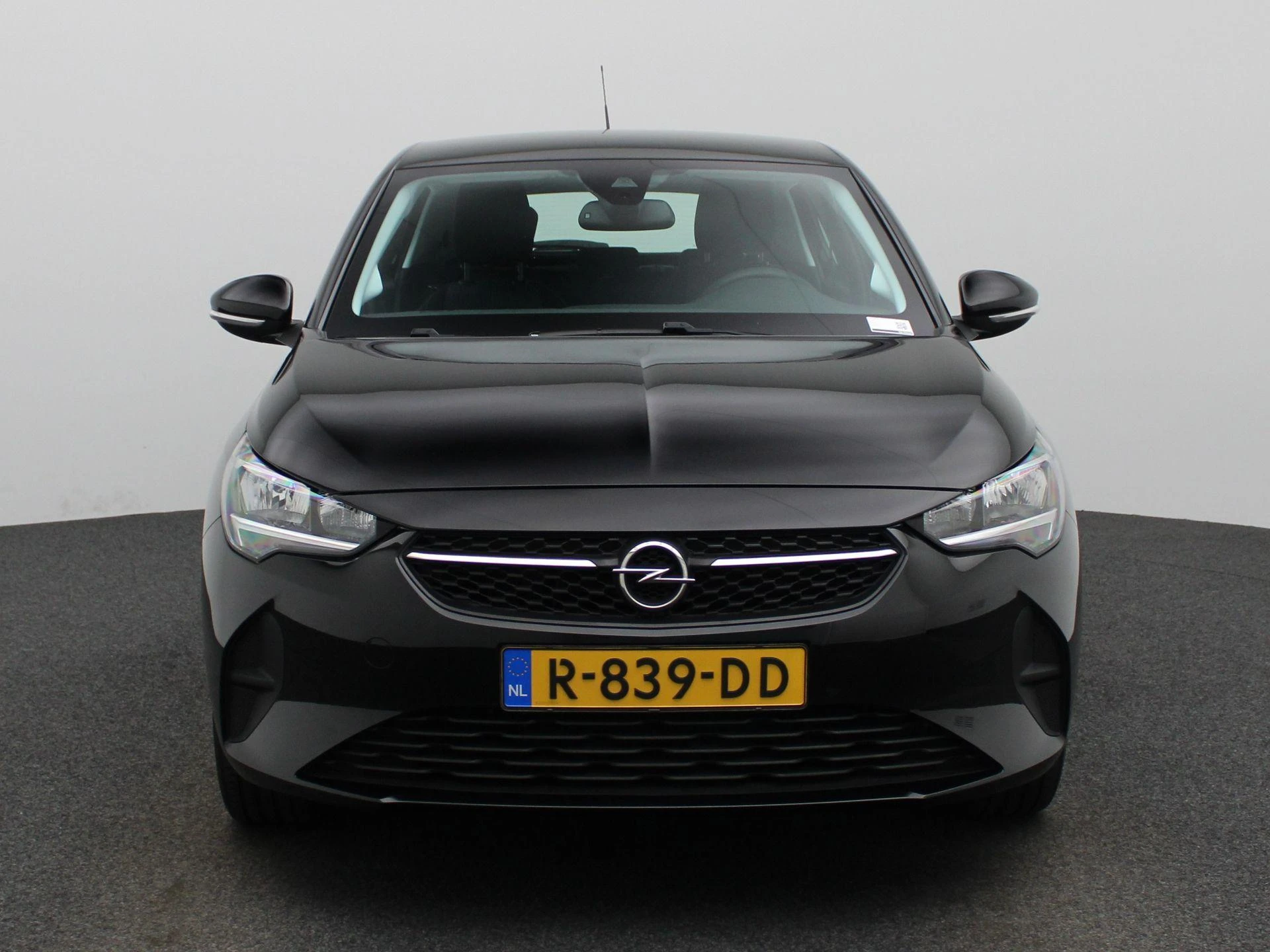 Opel-Corsa-e-image-2