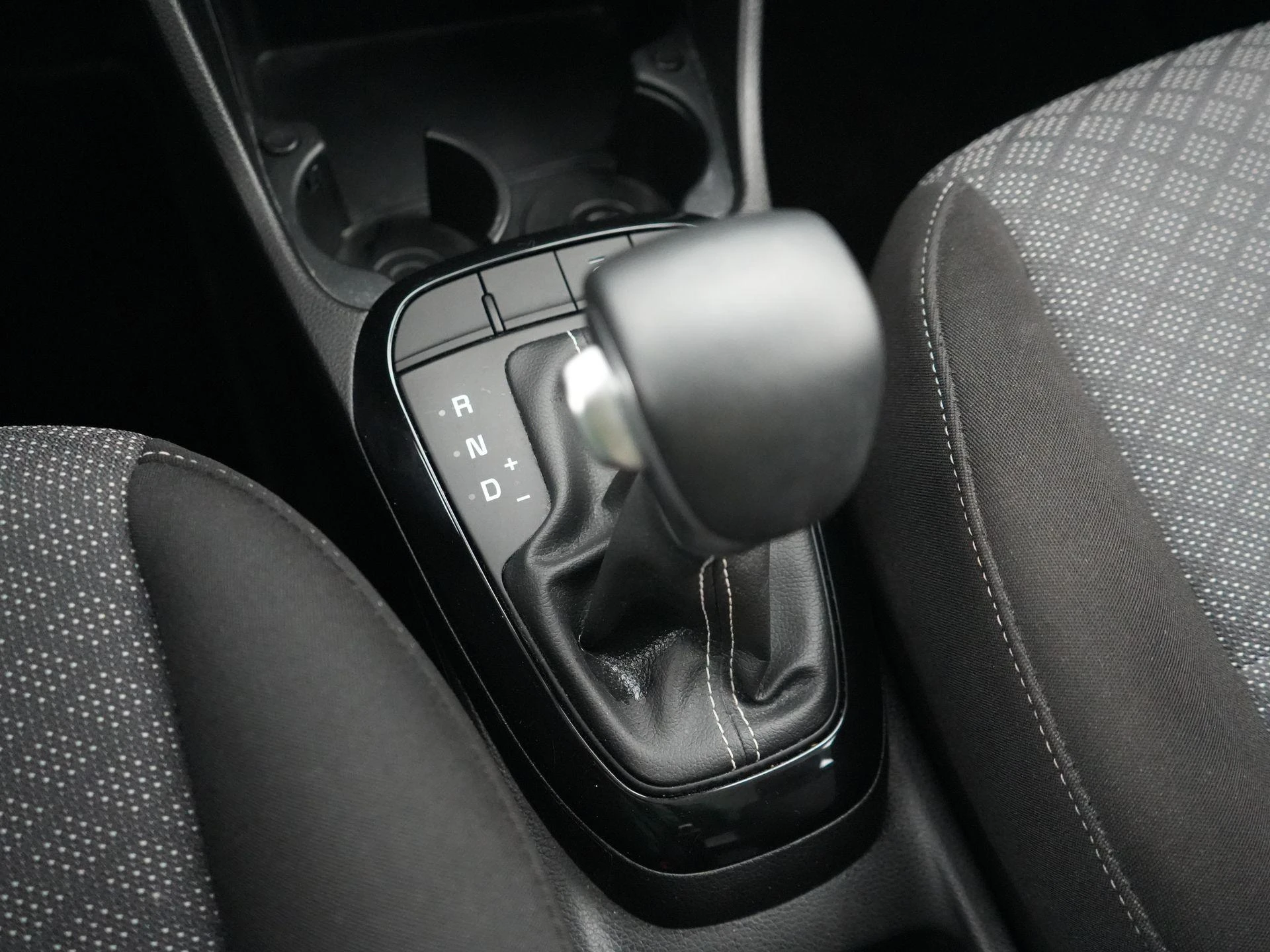 Kia-Picanto-image-9