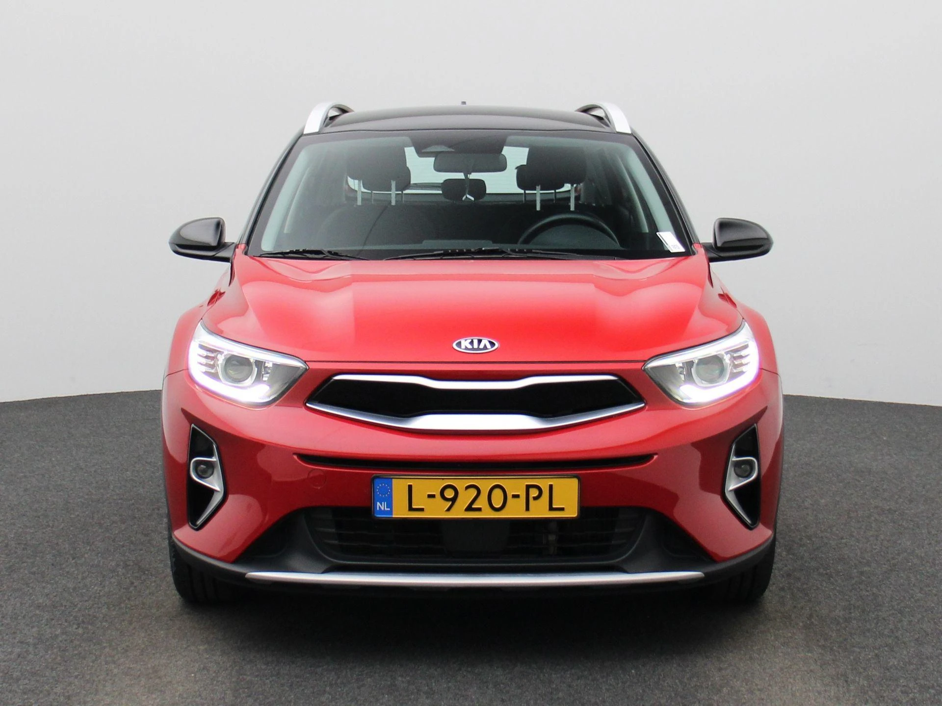 Kia-Stonic-image-2