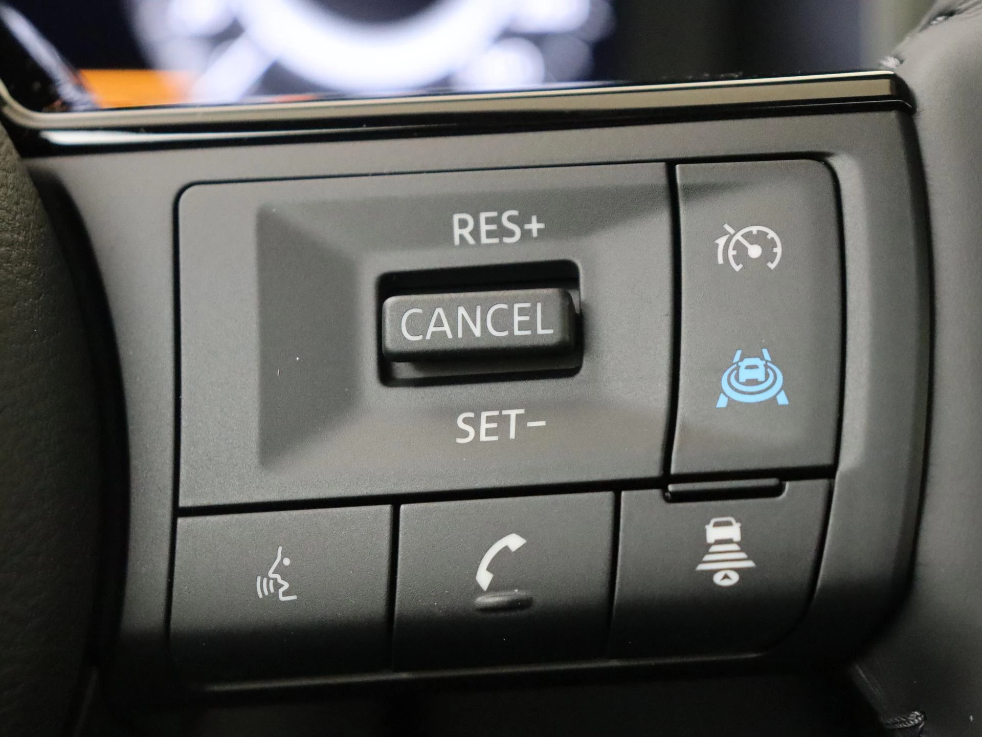 Nissan-QASHQAI-image-17