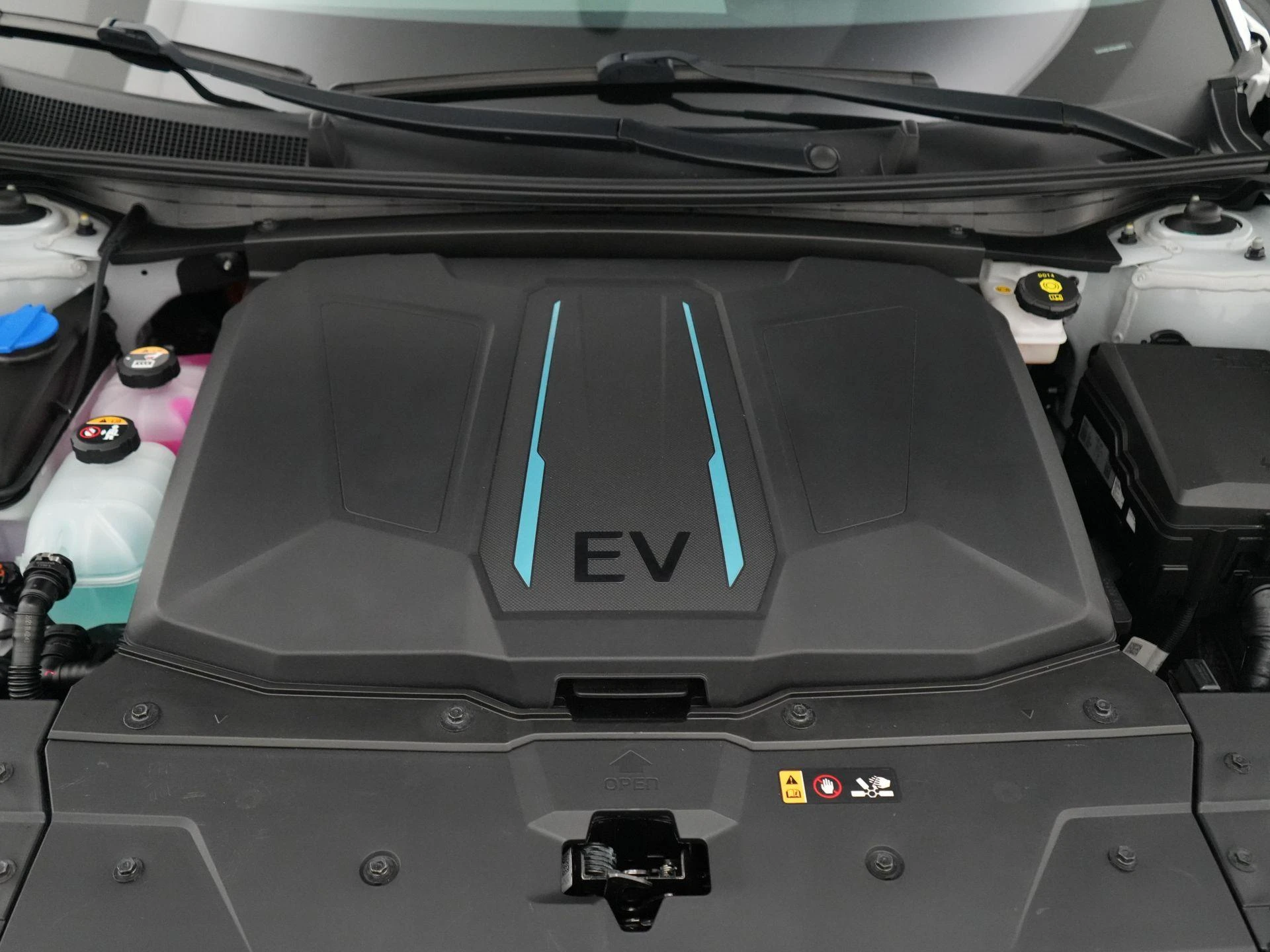 Hyundai-IONIQ 5-image-50