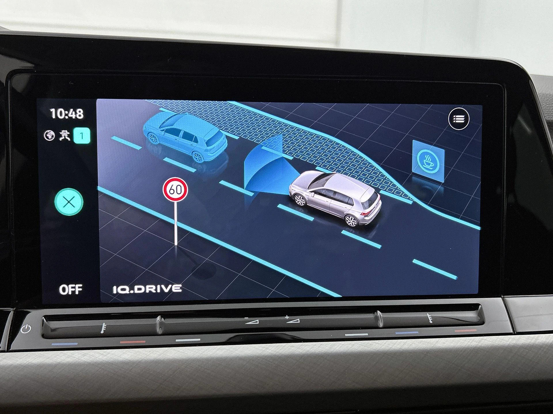 Volkswagen-Golf-image-9