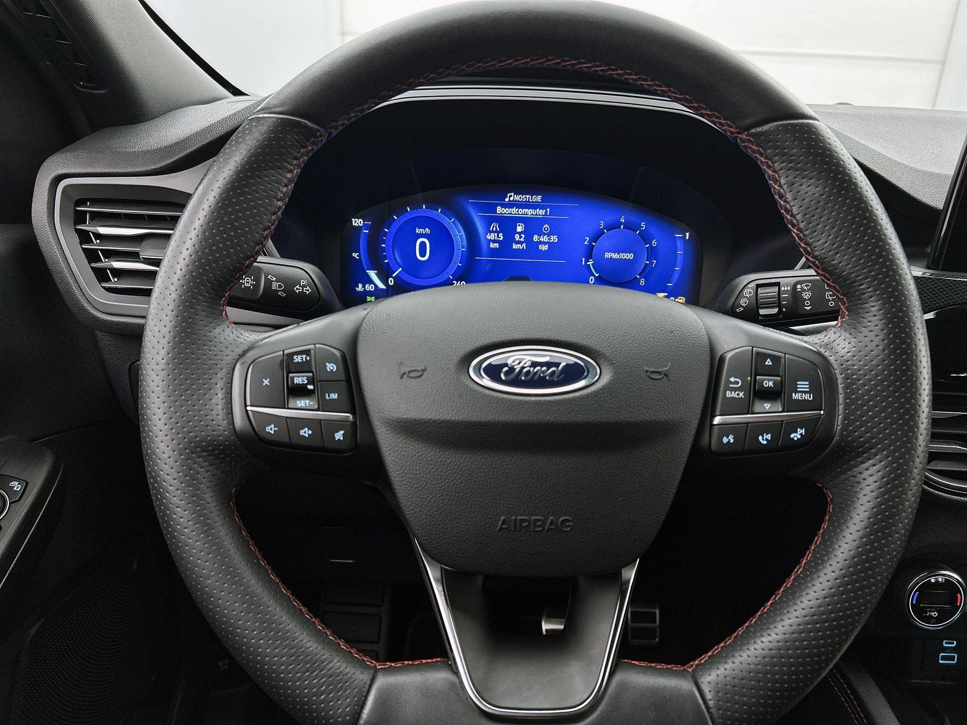 Ford-Kuga-image-33