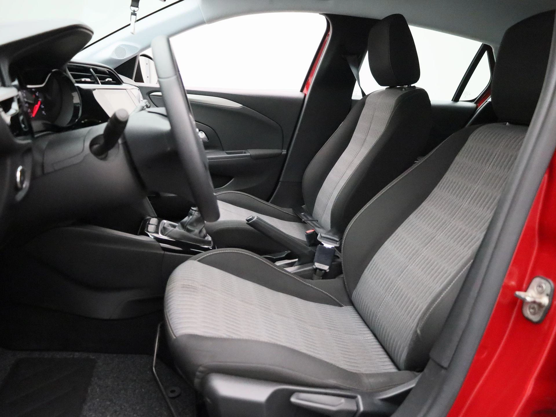 Opel-Corsa-image-10