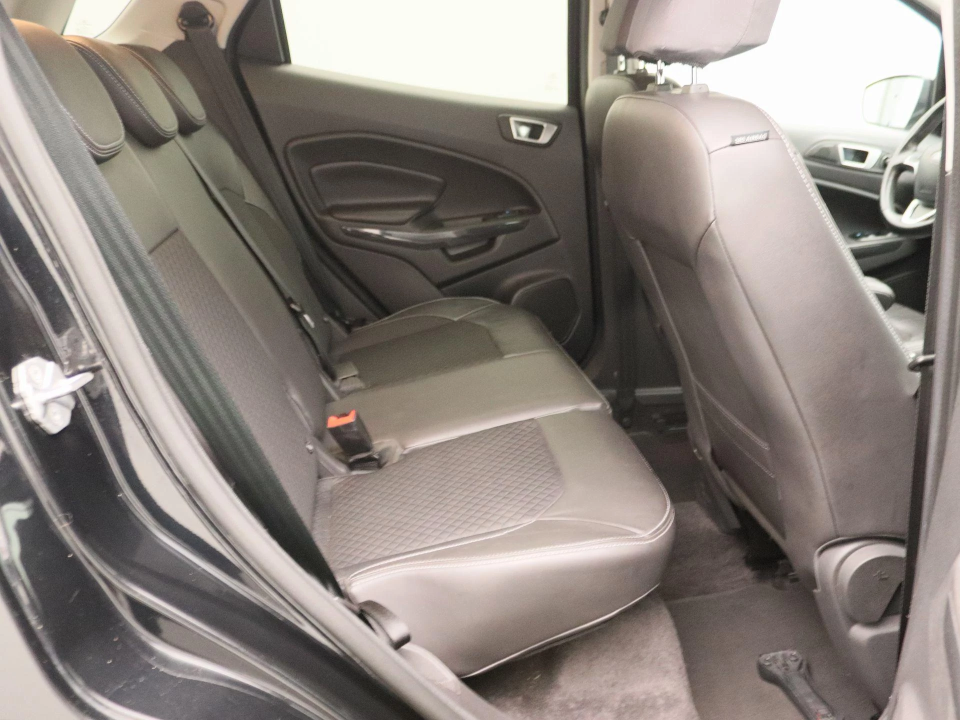 Ford-EcoSport-image-24