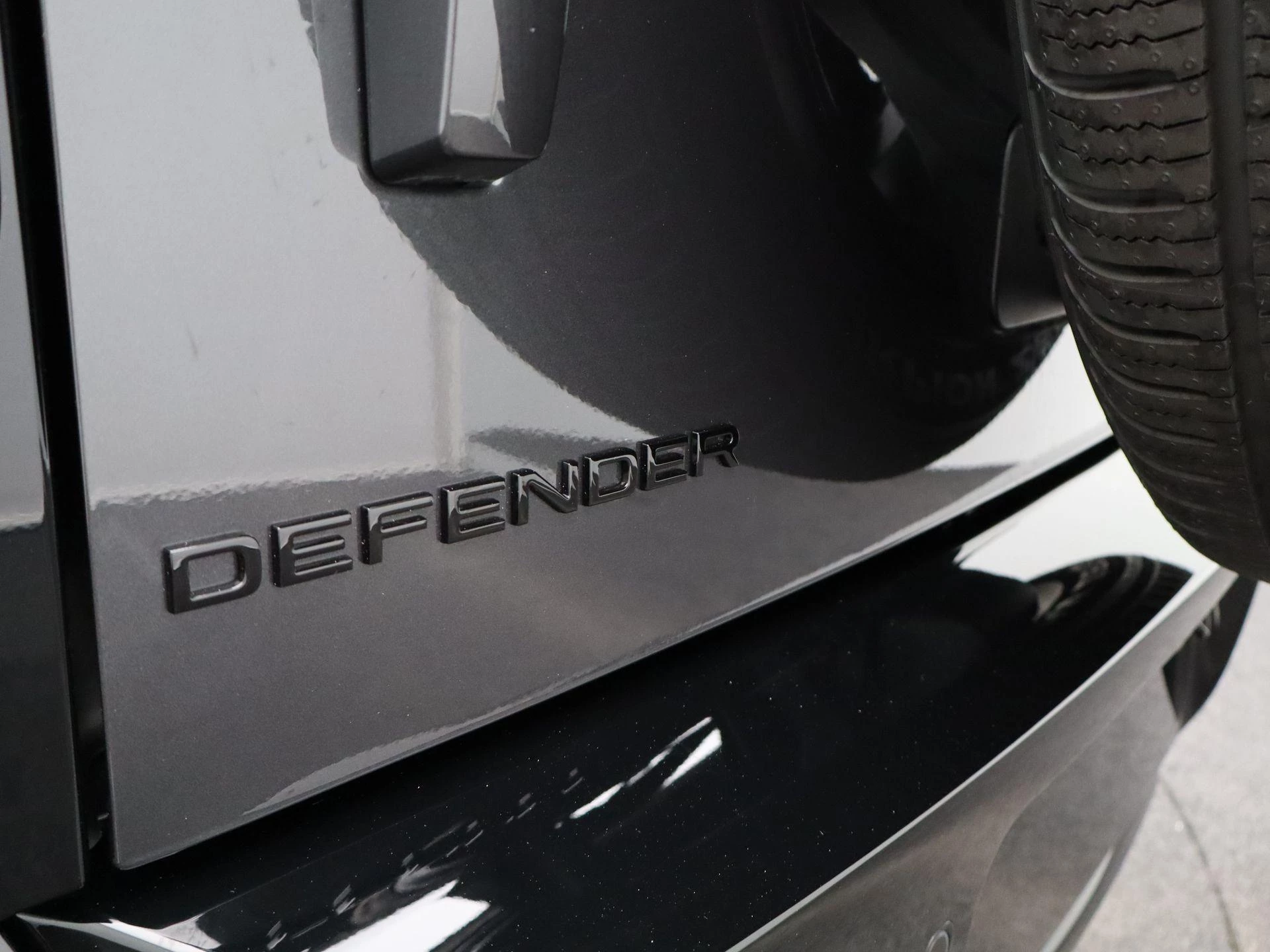 Land Rover-Defender-image-47