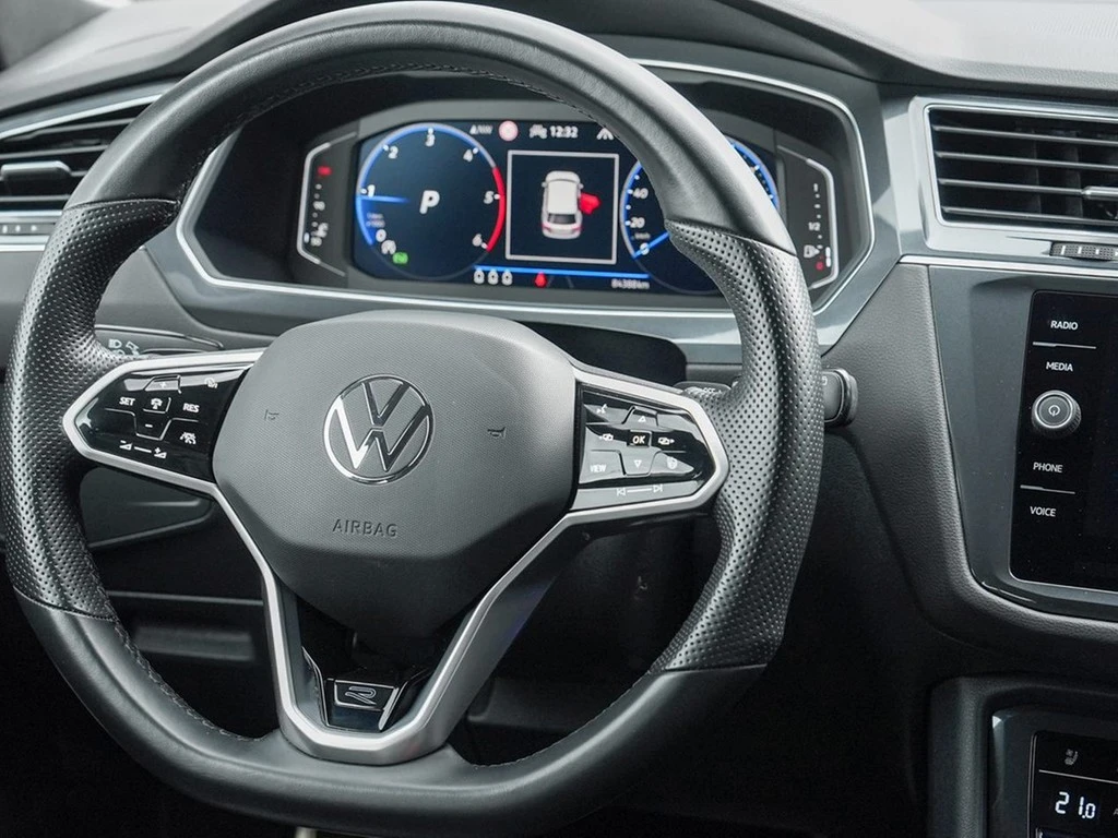 Volkswagen-Tiguan Allspace-image-13