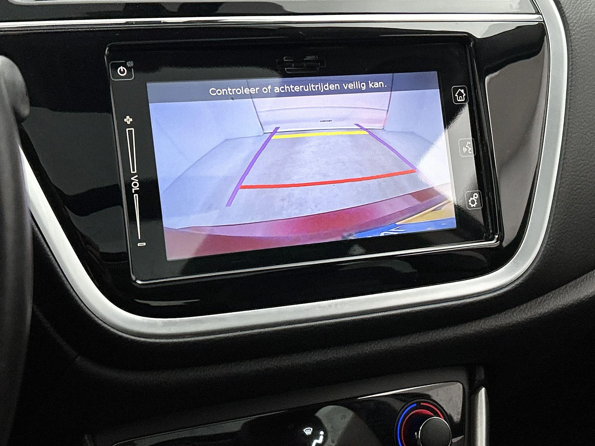 Suzuki-S-Cross-image-12