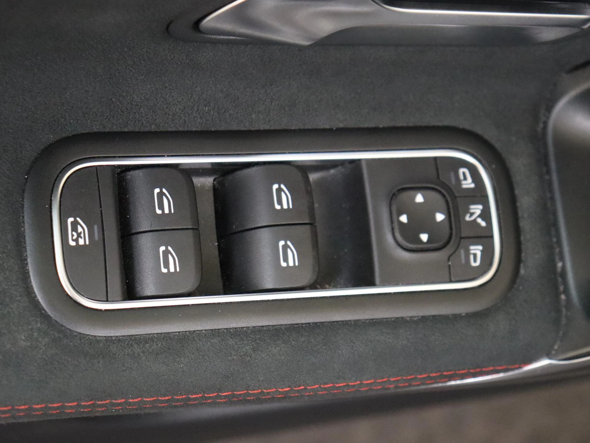 Mercedes-Benz A-Klasse 250 e Business Solution AMG