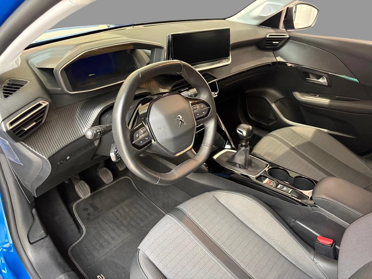 Peugeot-208-image-11