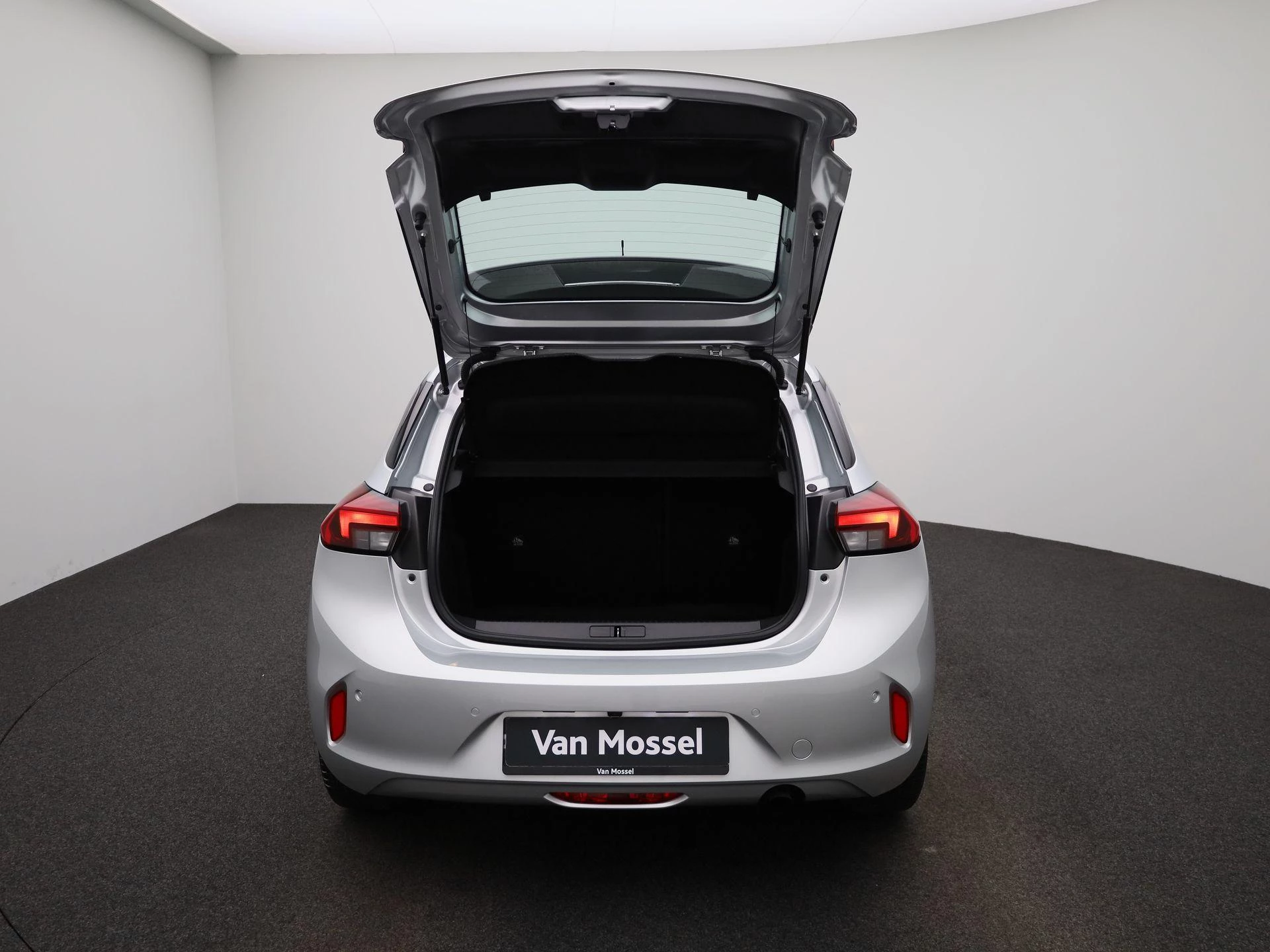Opel-Corsa-image-10