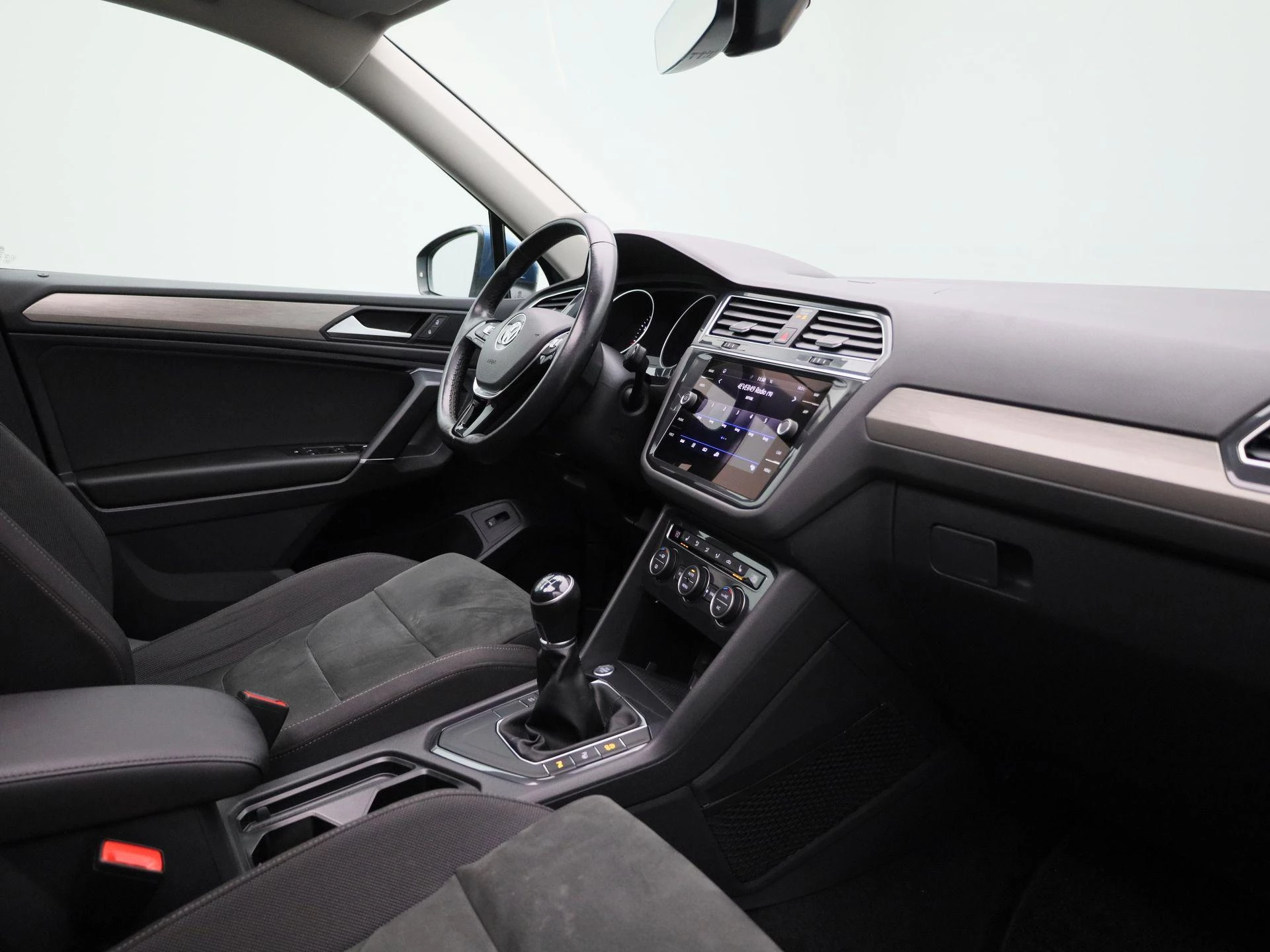 Volkswagen-Tiguan Allspace-image-34