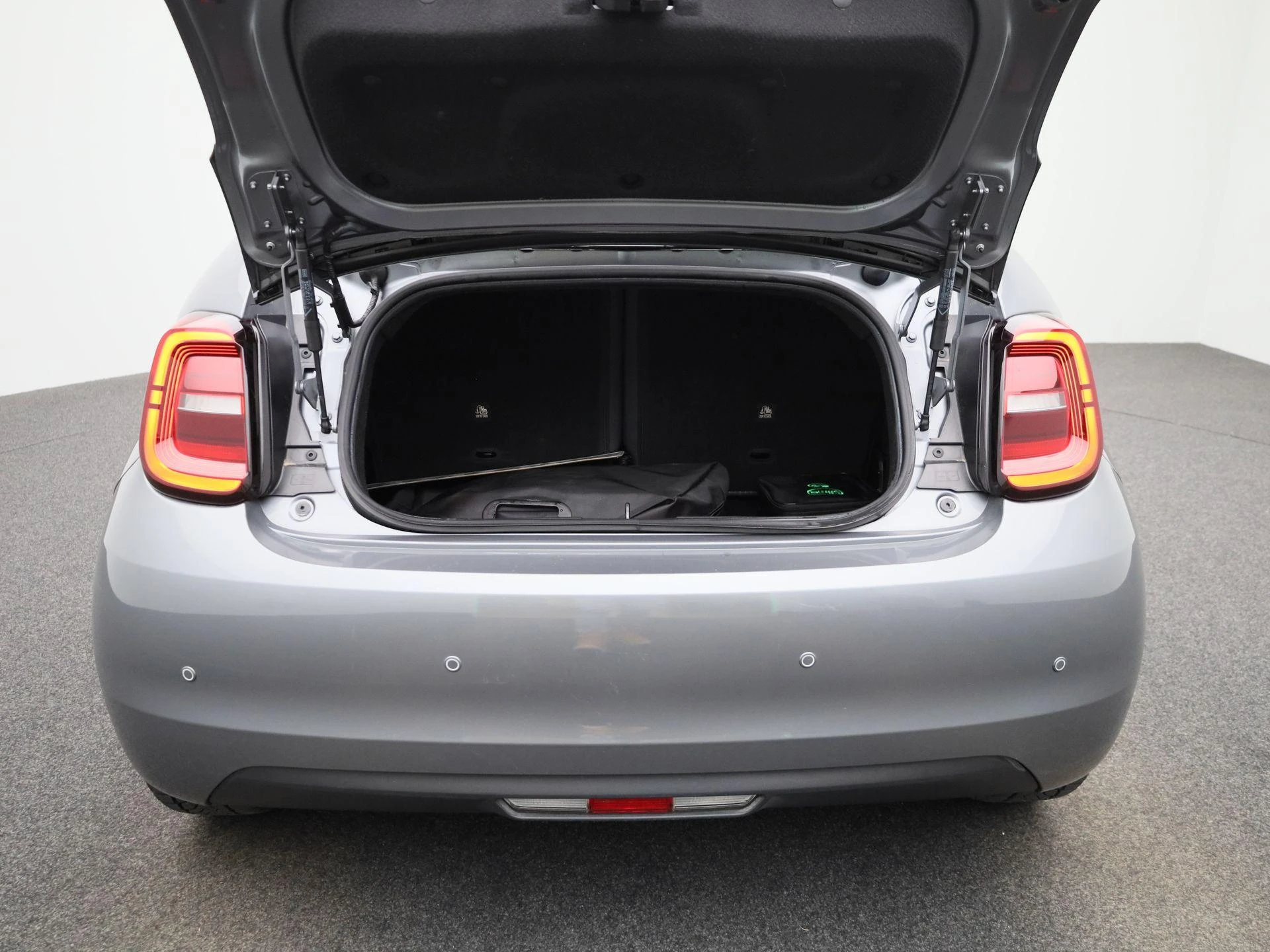 Fiat-500e-image-11
