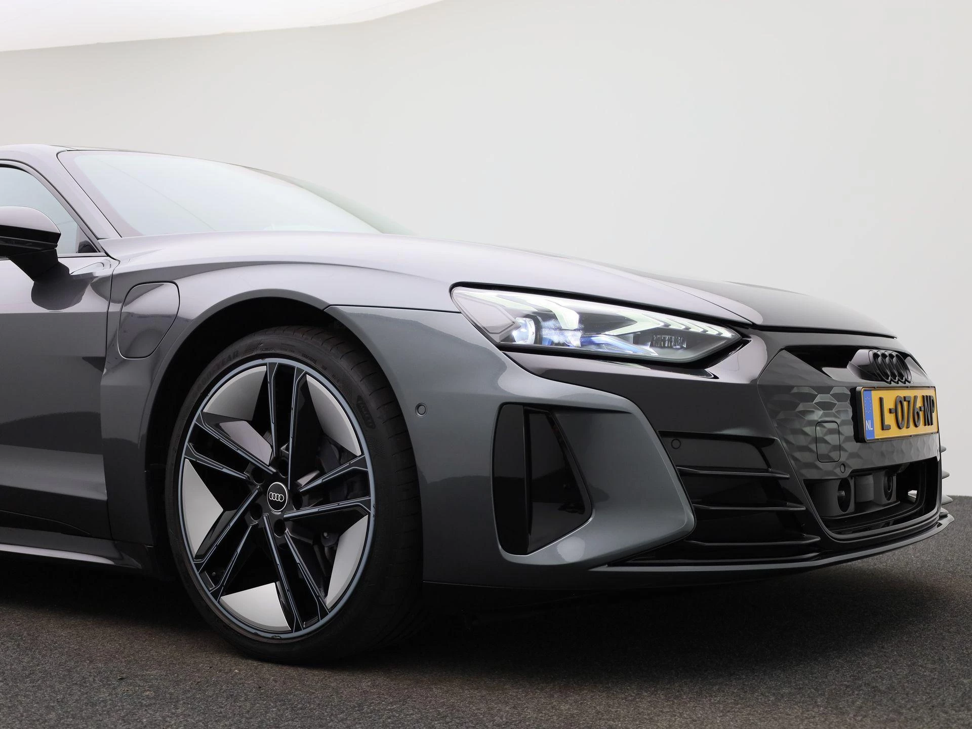 Audi-e-tron GT-image-58