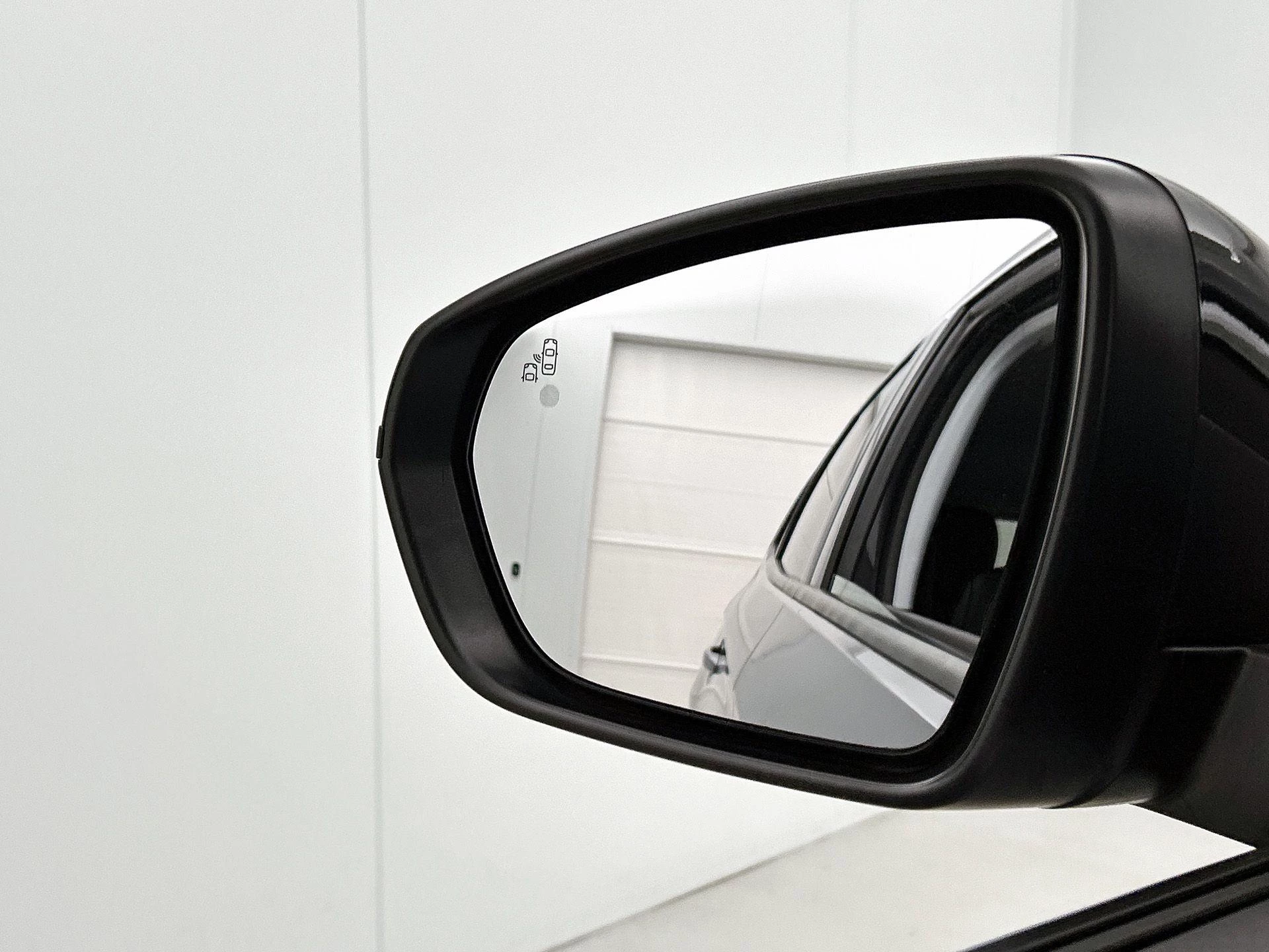 Opel-Grandland-image-21