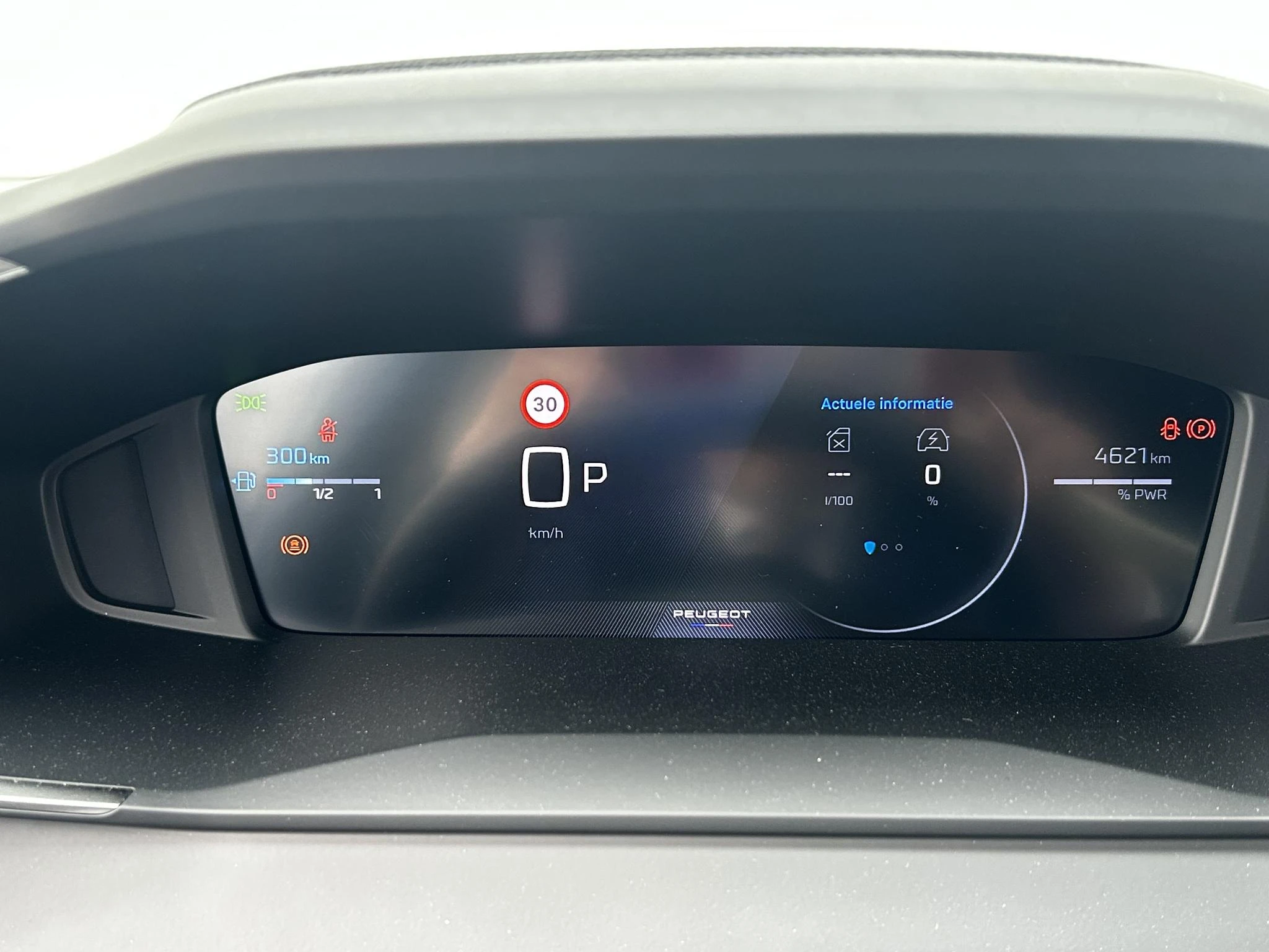 Peugeot-2008-image-16
