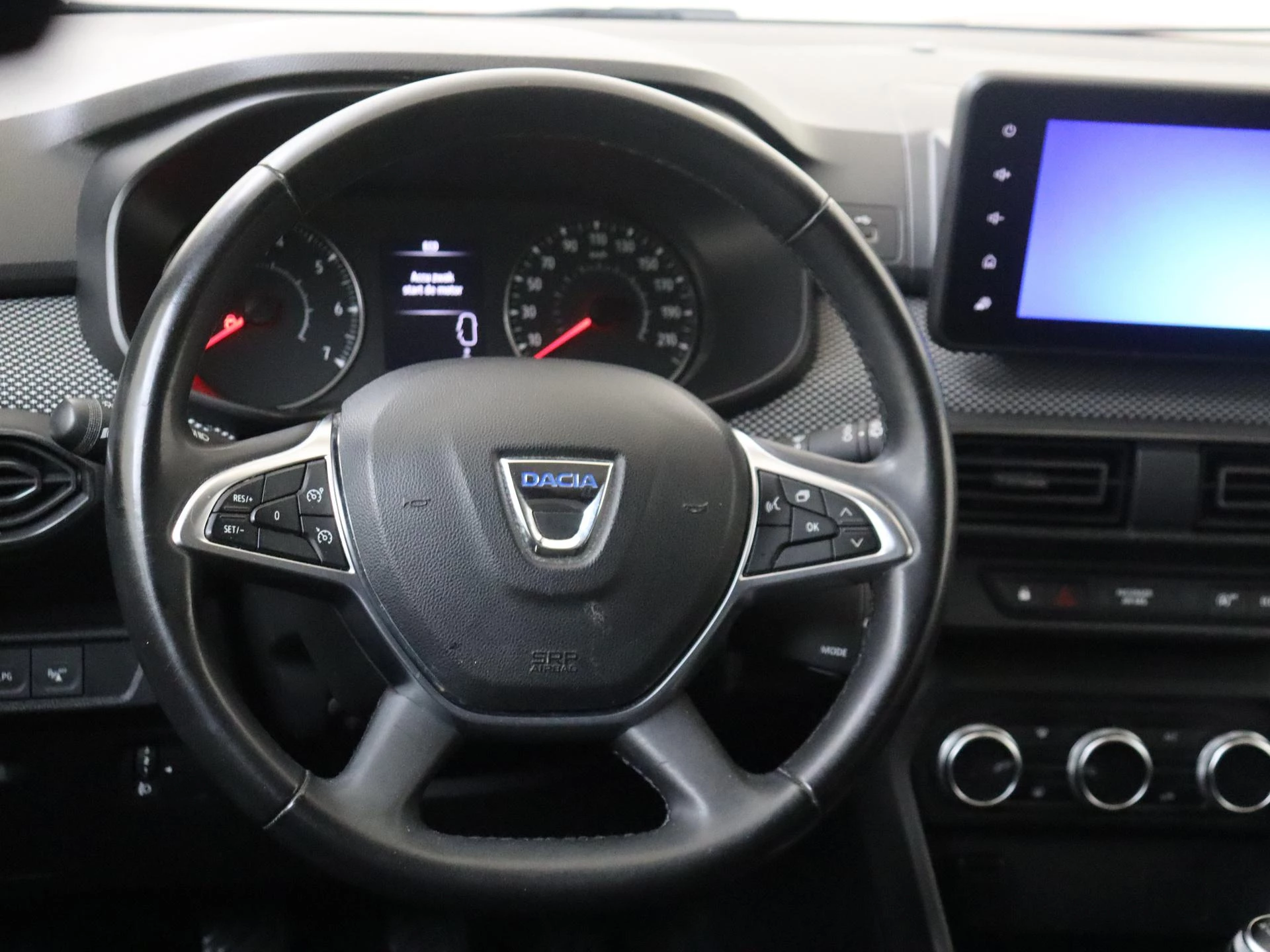 Dacia-Jogger-image-10