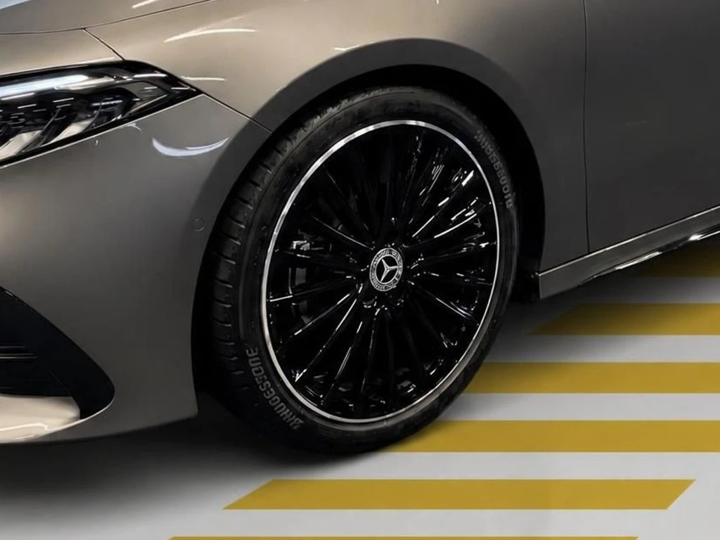Mercedes-Benz-A-Klasse 200-image-5
