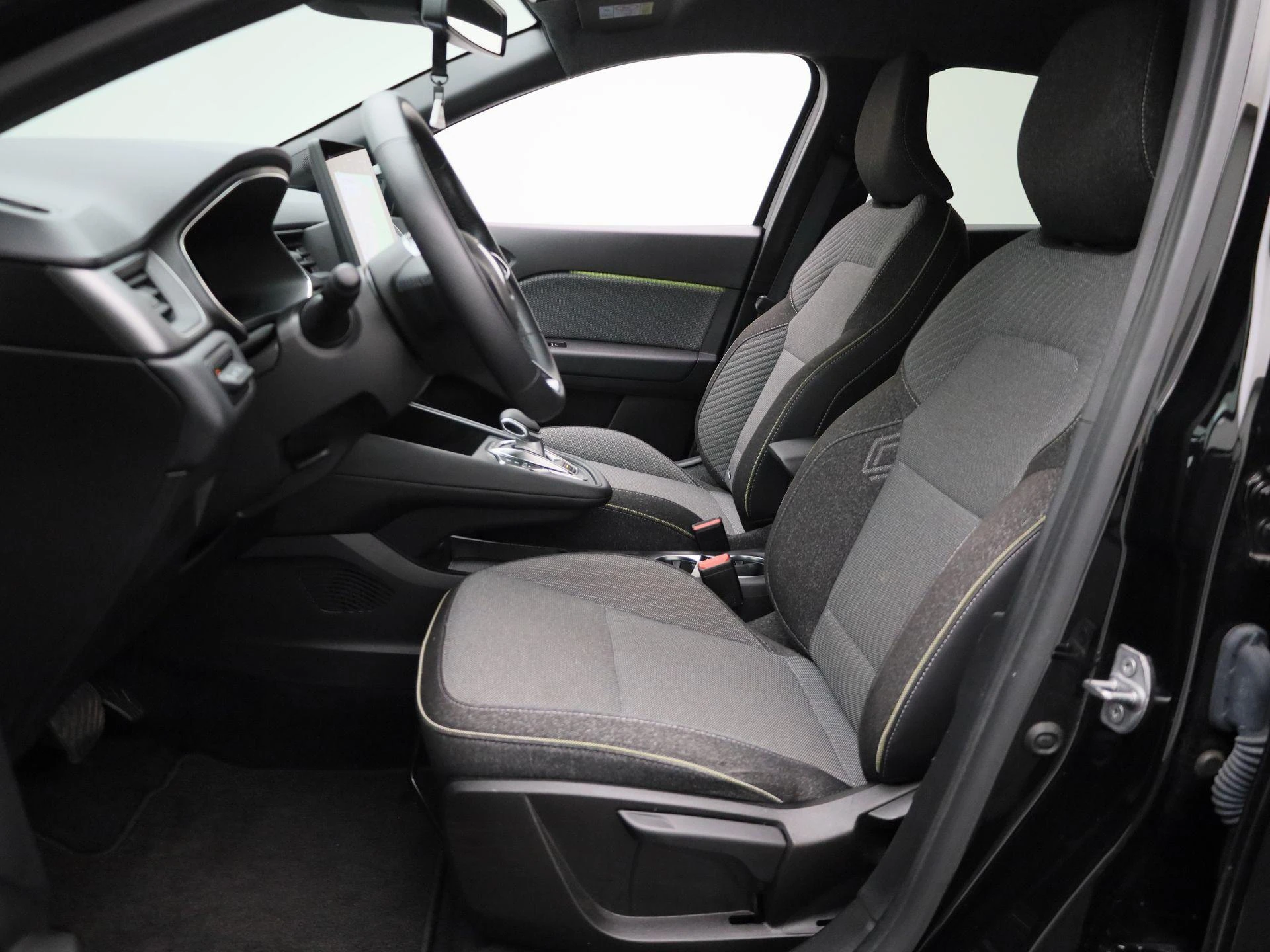 Renault-Captur-image-9