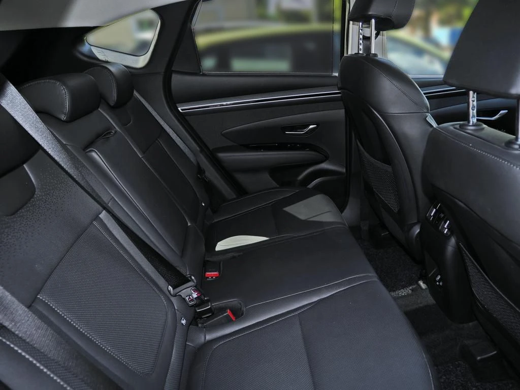 Hyundai-Tucson-image-12