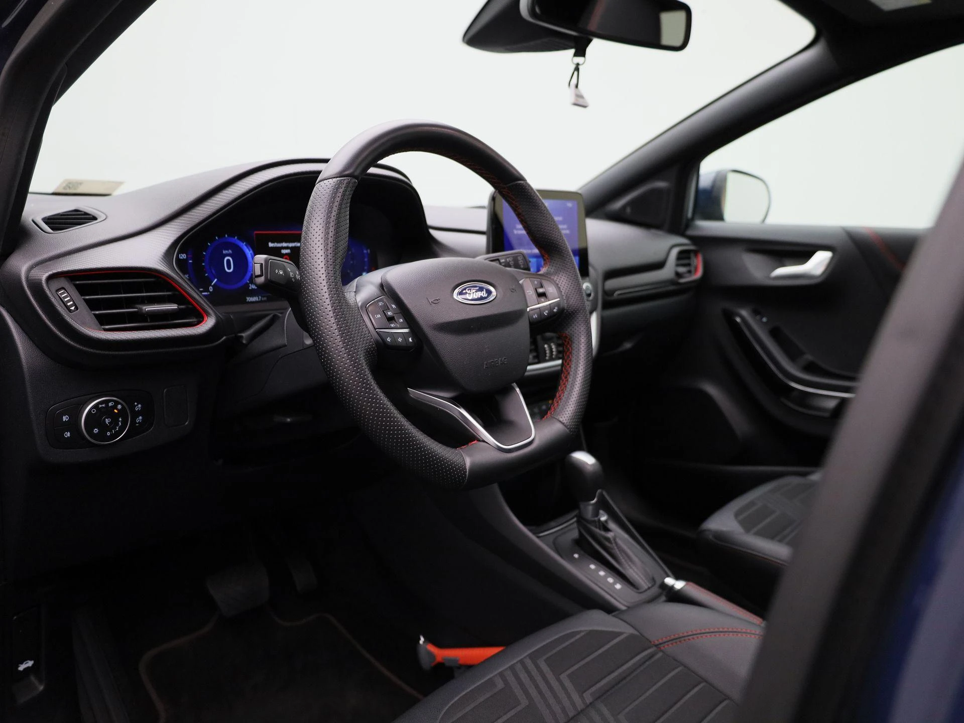 Ford-Puma-image-27