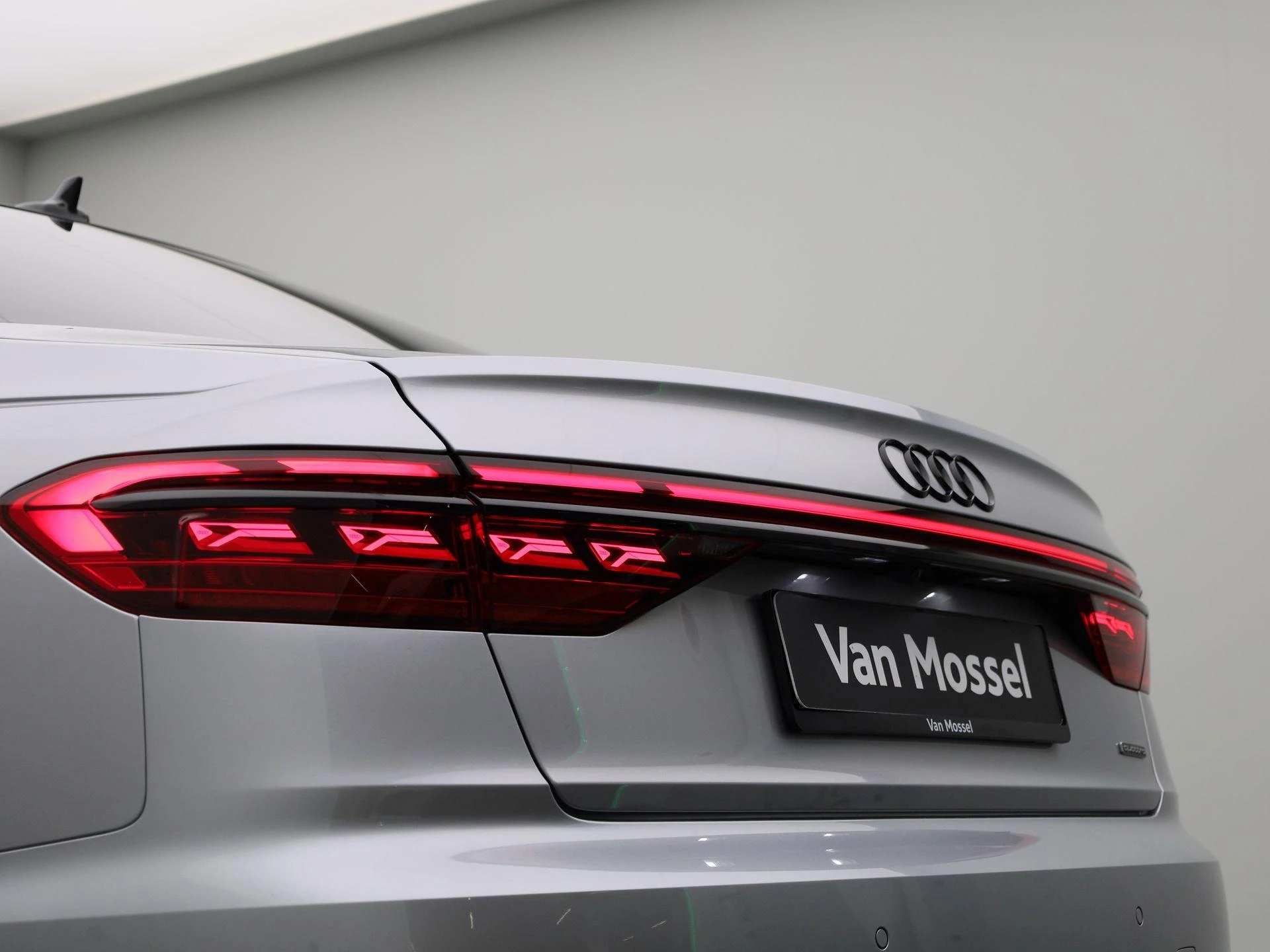 Audi-A8-image-65