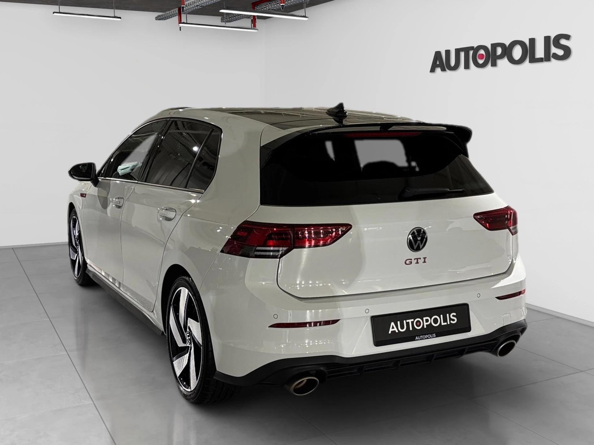 Volkswagen-Golf-image-17