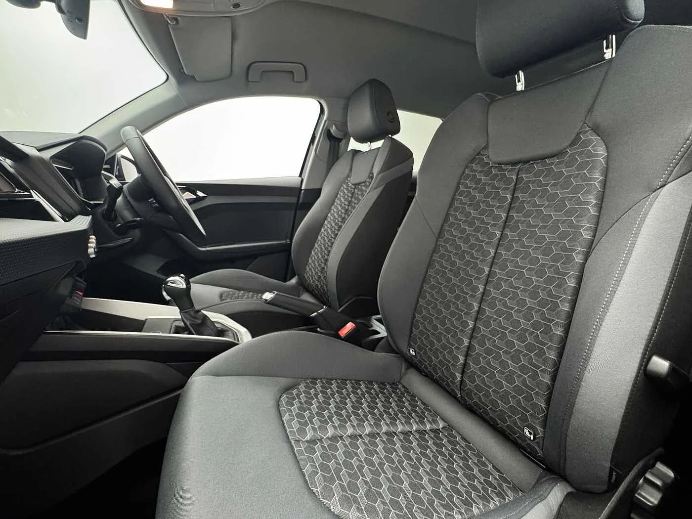 Audi-A1 Sportback-image-10