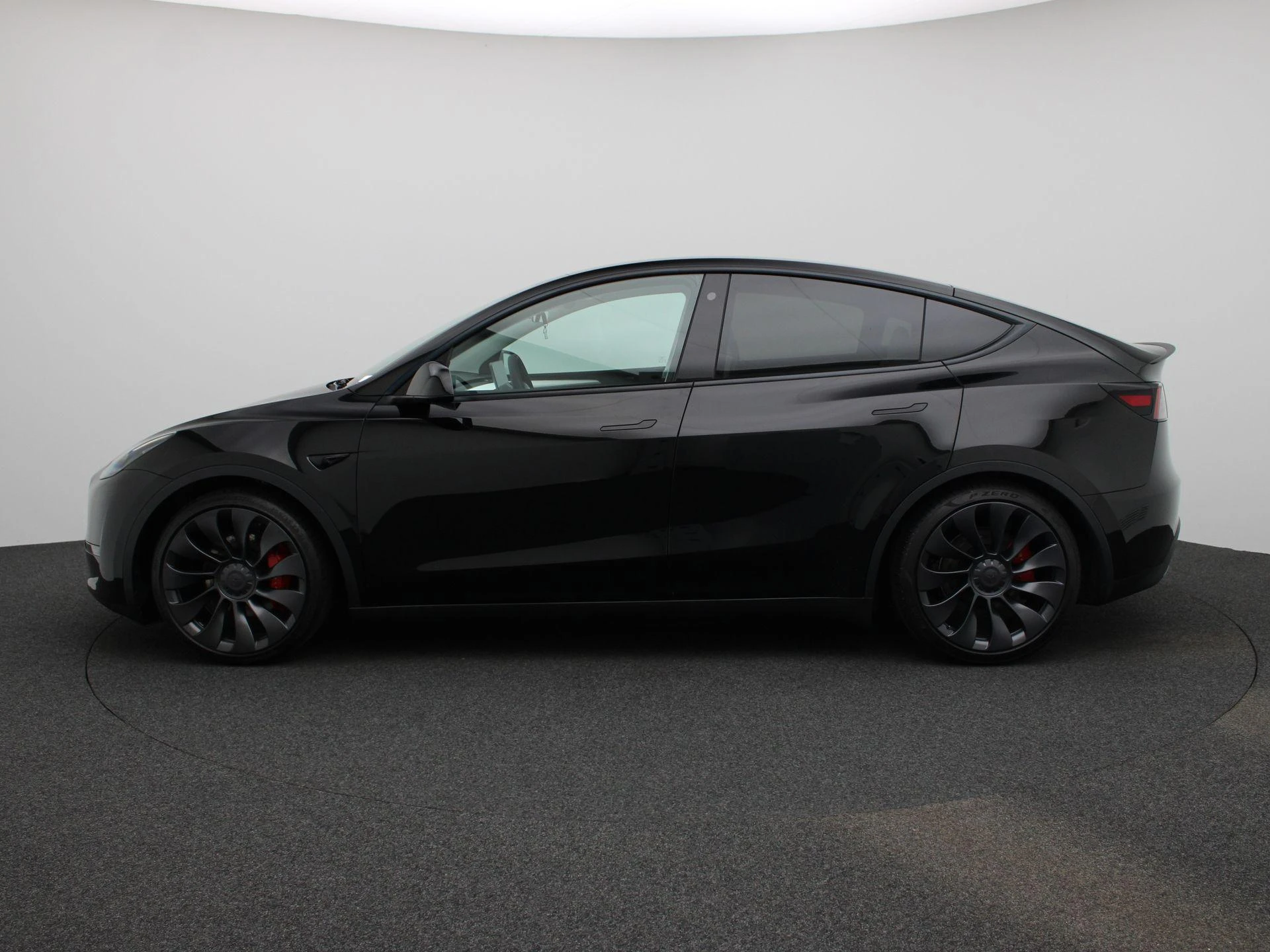 Tesla-Model Y-image-3