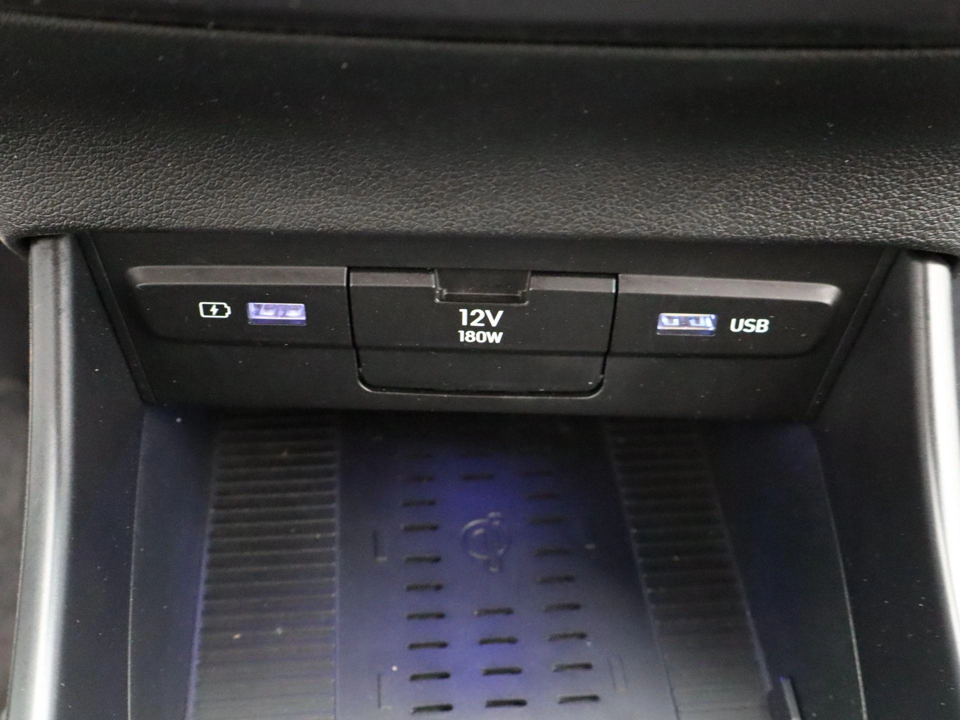 Hyundai-Bayon-image-18