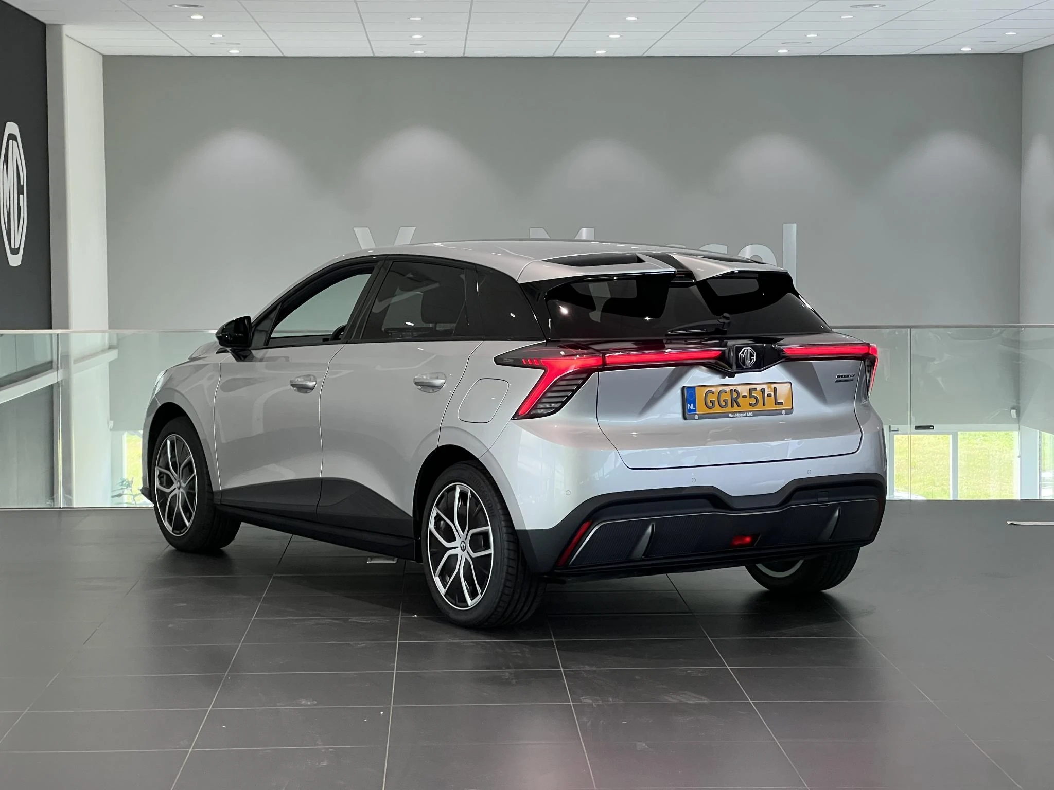 MG MG4 Long Range Luxury 64 kWh