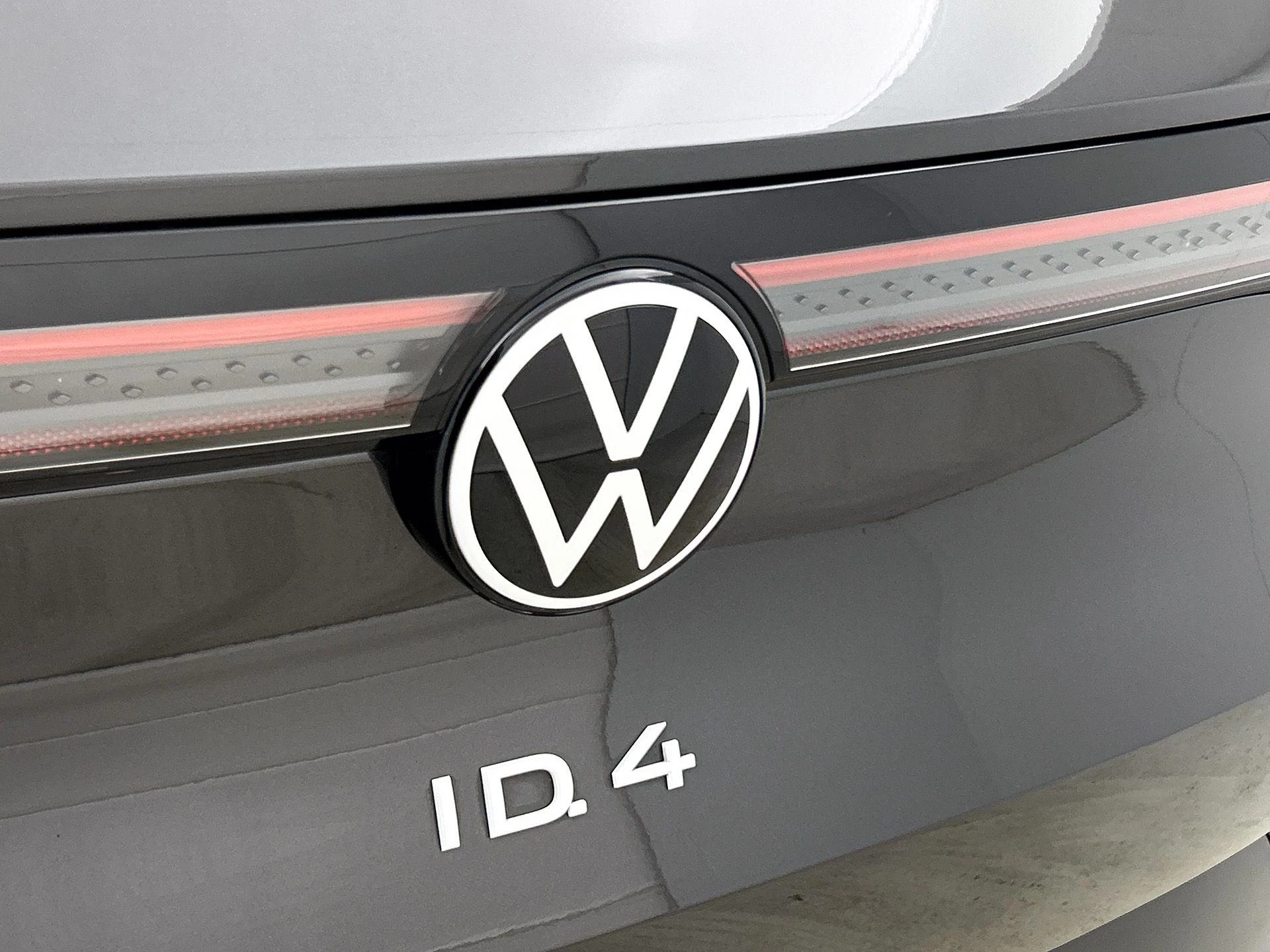 Volkswagen ID.4 Max 77 kWh