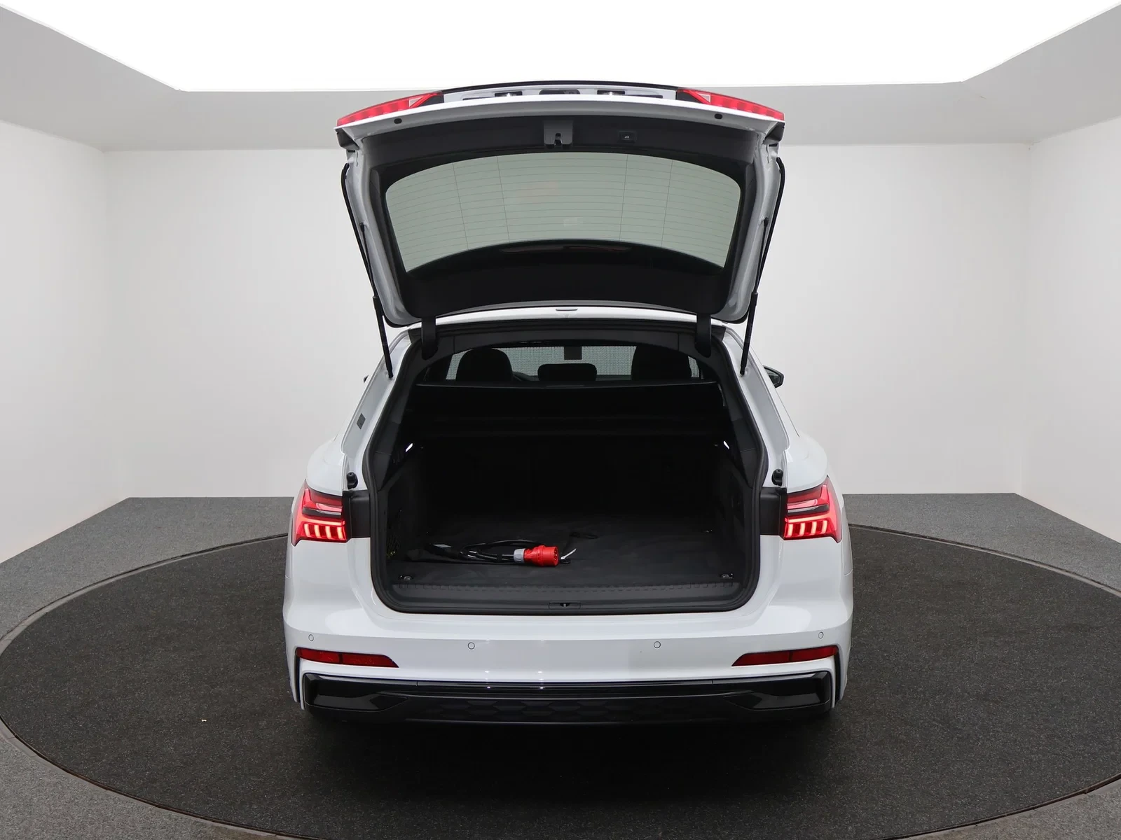 Audi-A6-image-12