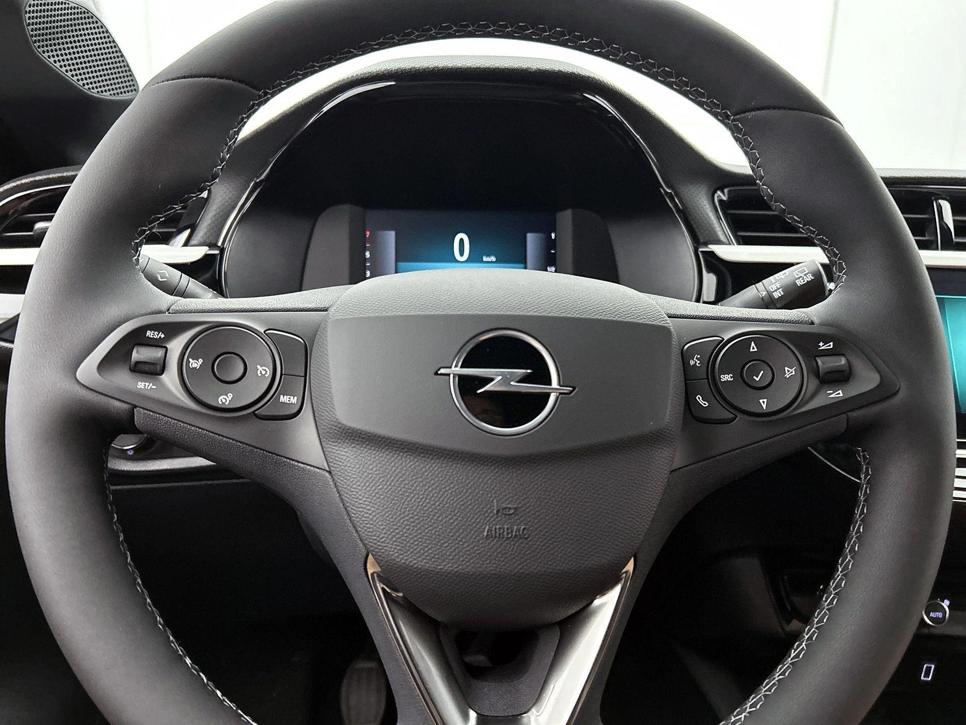 Opel-Corsa-image-37