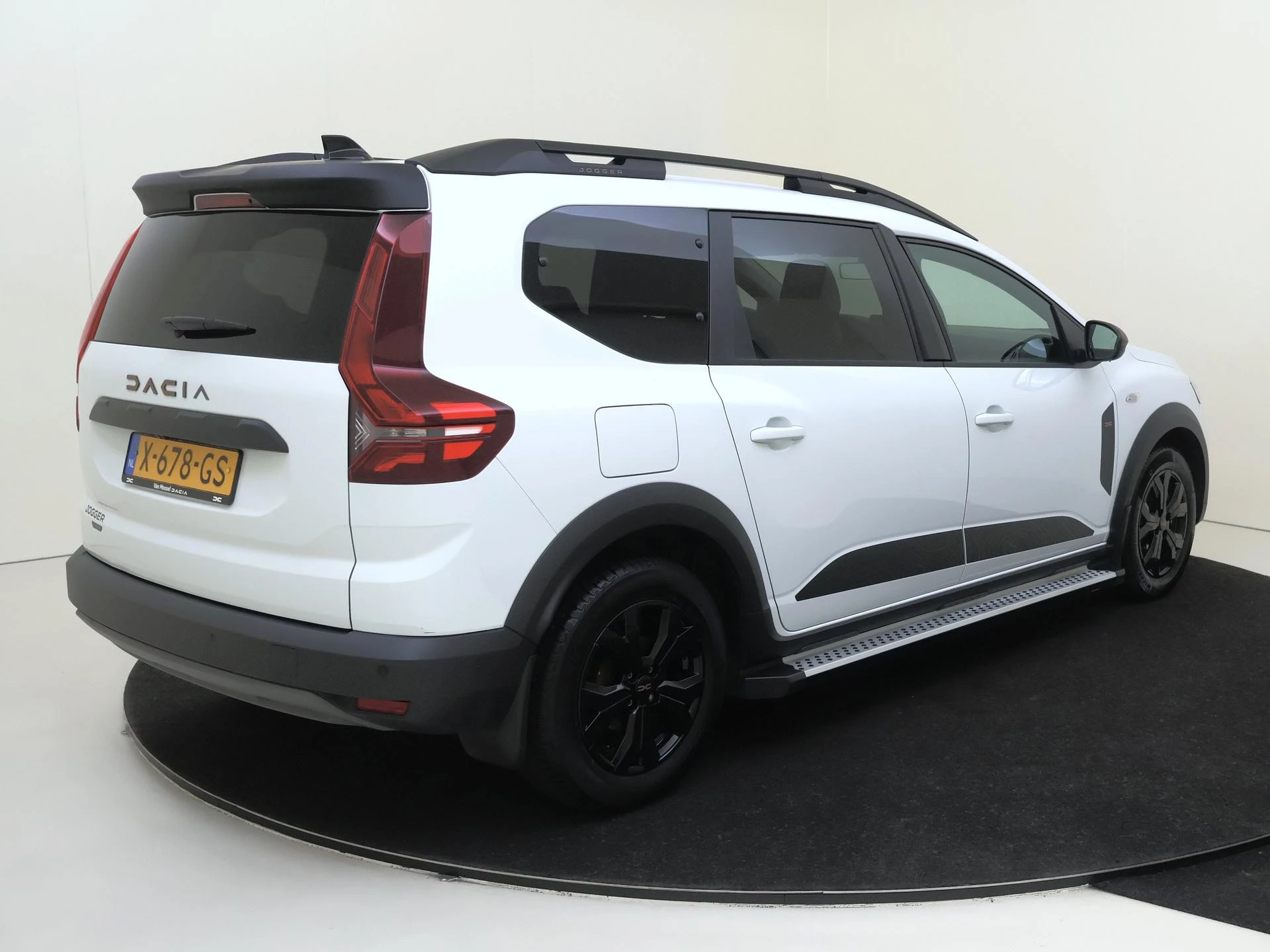 Dacia Jogger 1.6 Hybrid 140 Extreme 7p.