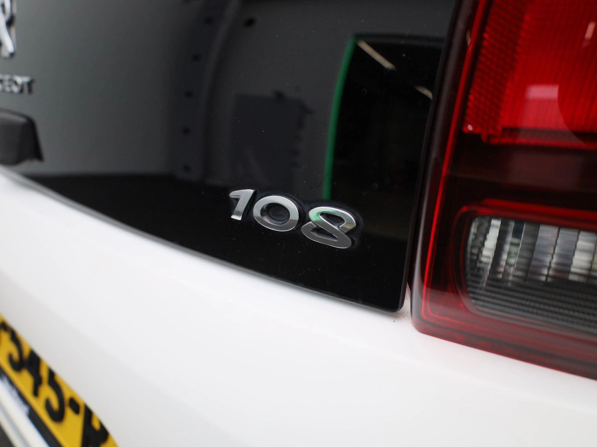 Peugeot-108-image-22