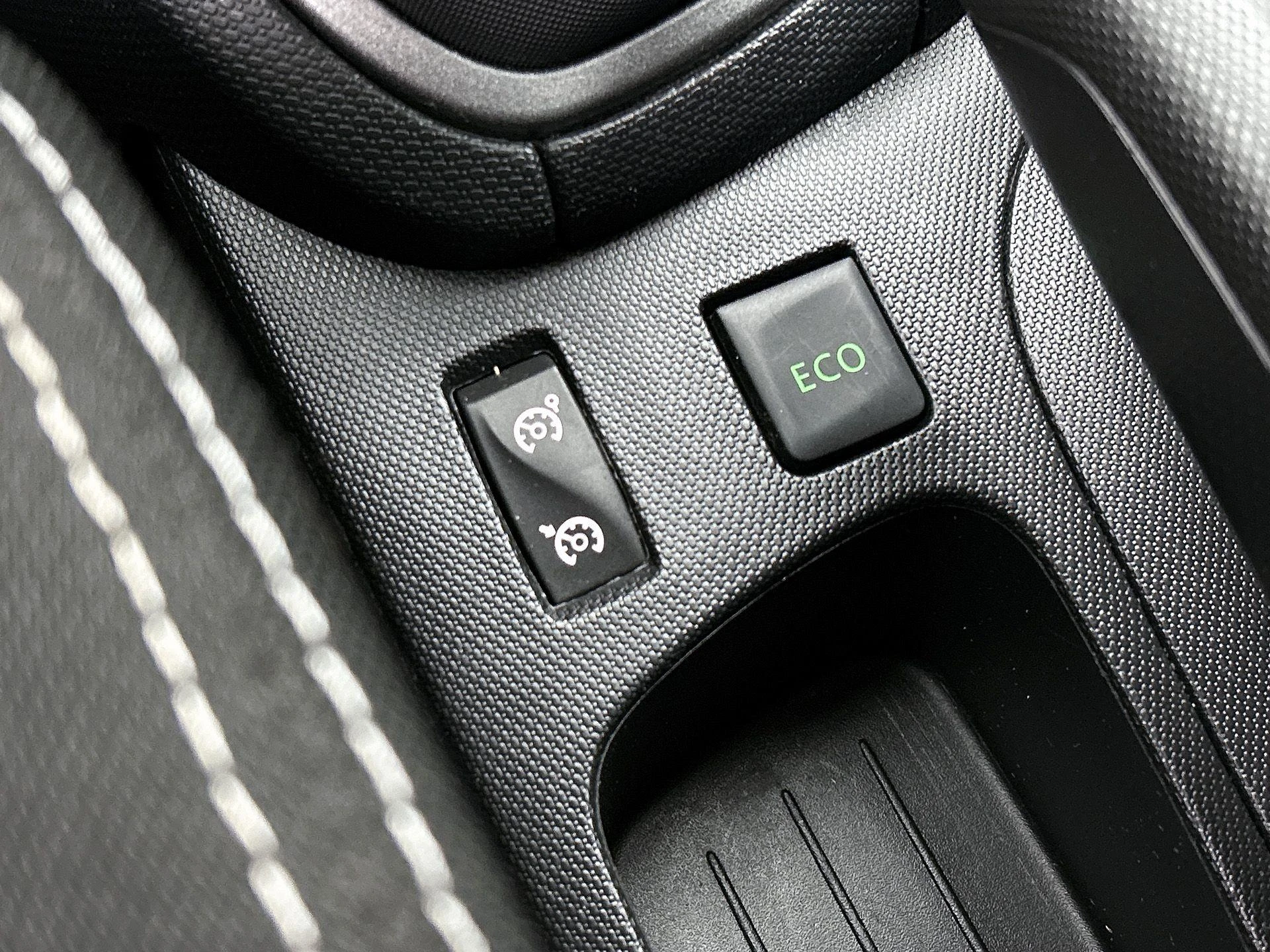 Renault-Clio-image-5