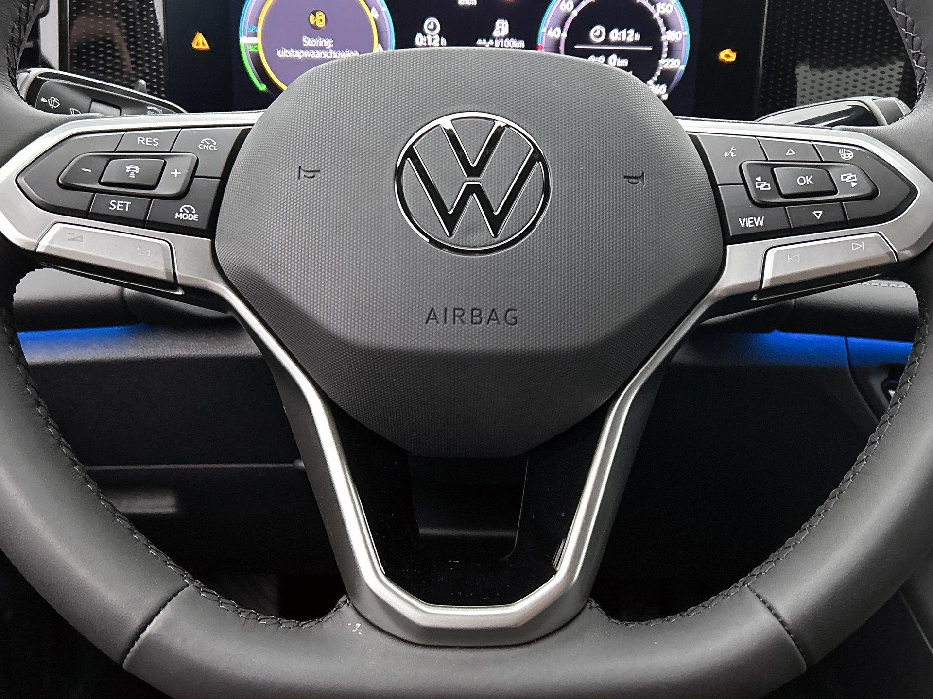Volkswagen-Tiguan-image-44