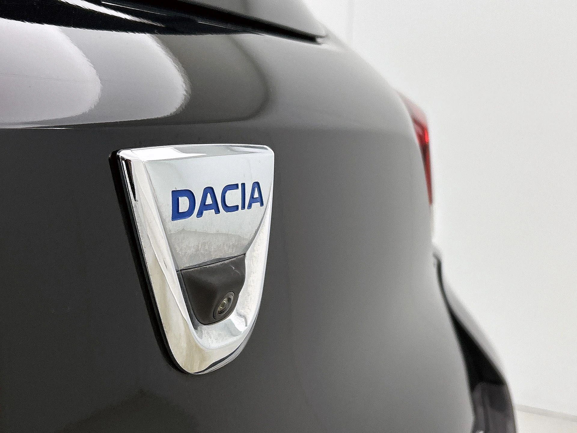 Dacia-Spring-image-12