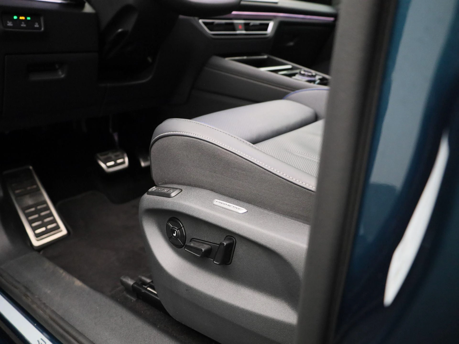 Volkswagen-Tiguan-image-39