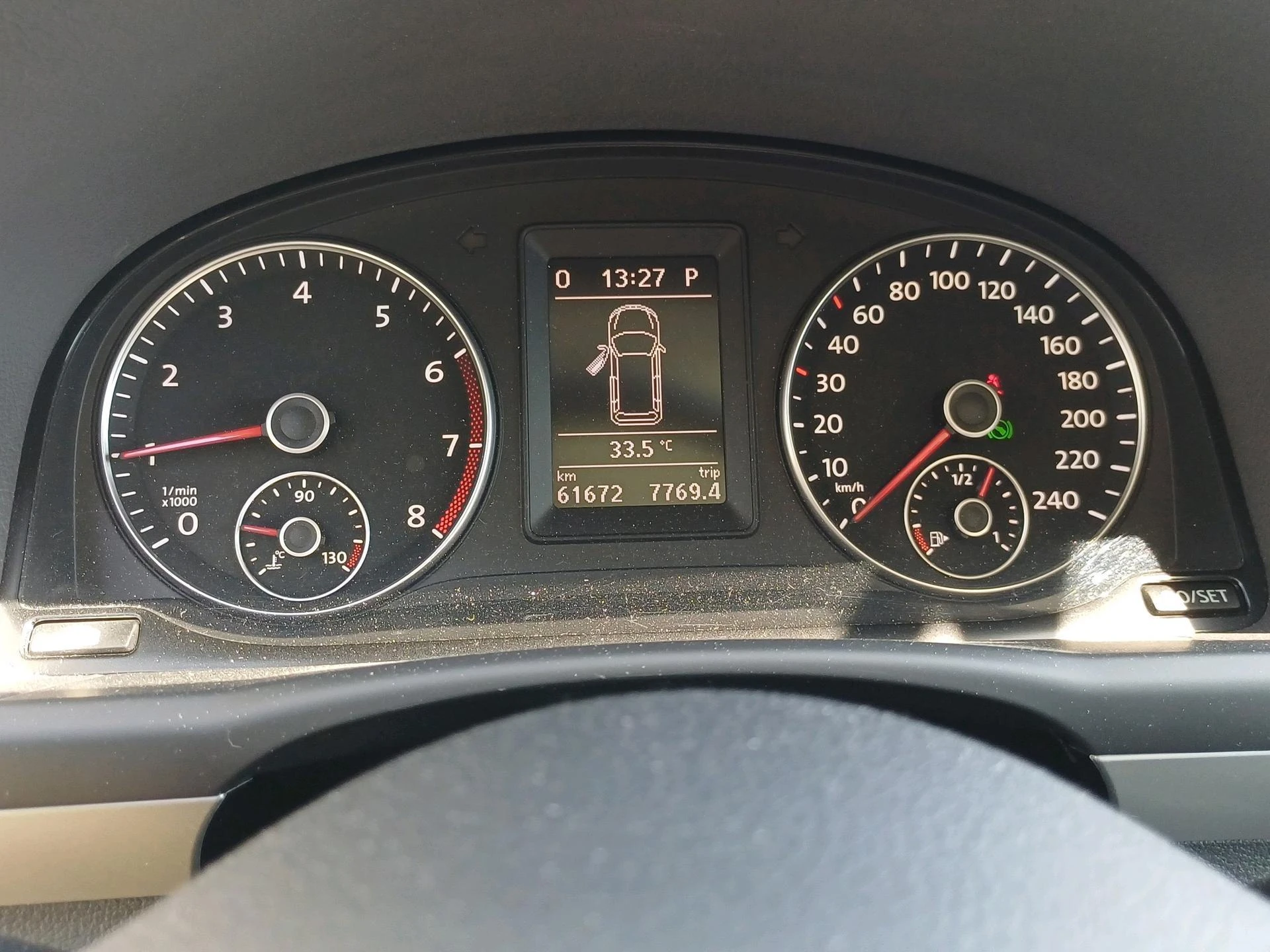 Volkswagen Touran 1.4L TSi 103kW Conceptline