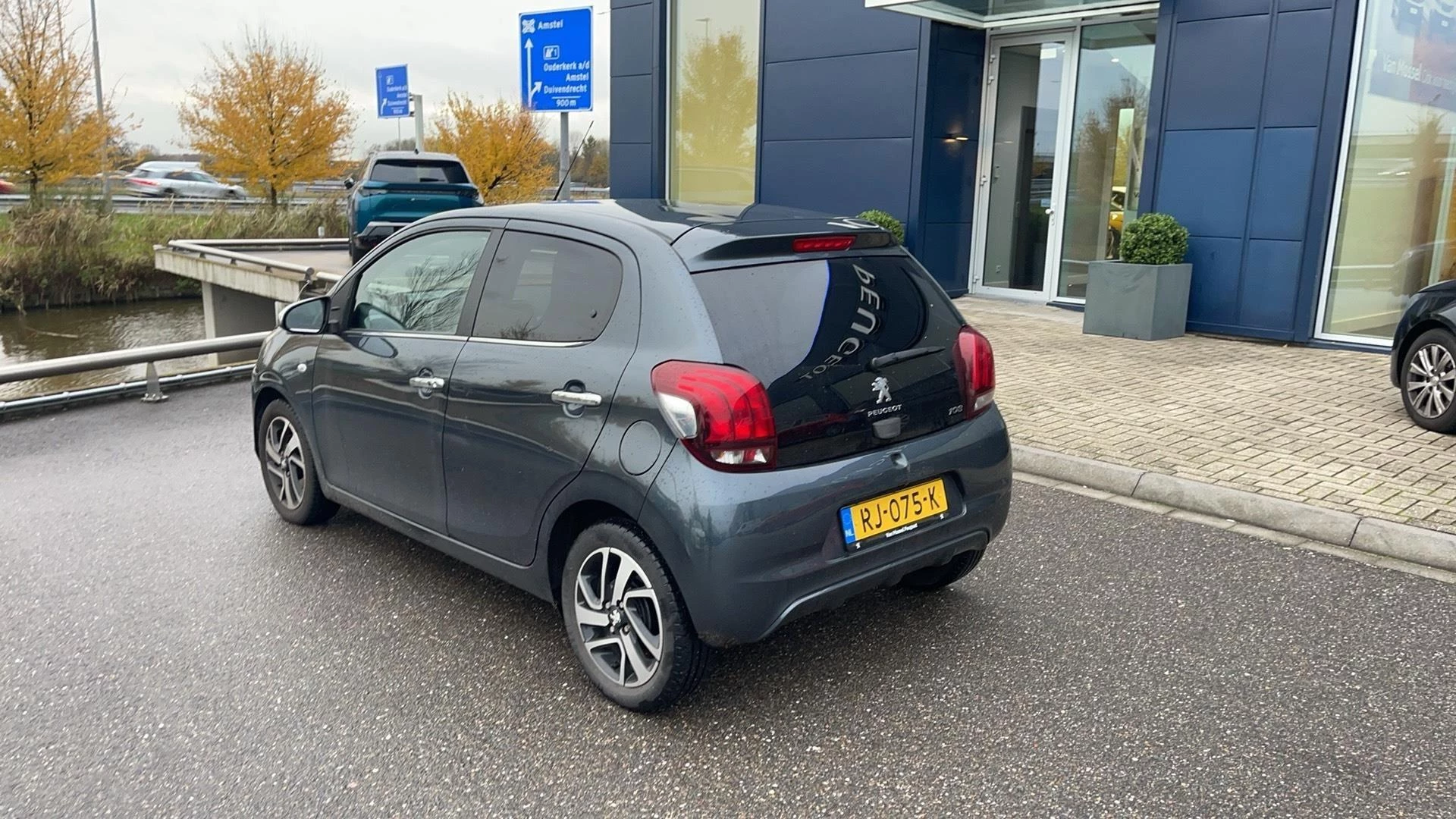 Peugeot 108