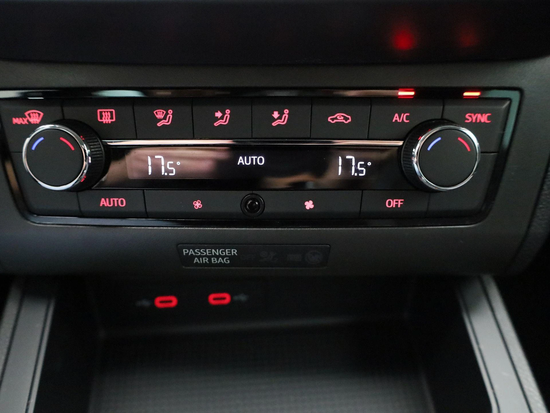 SEAT-Ibiza-image-21