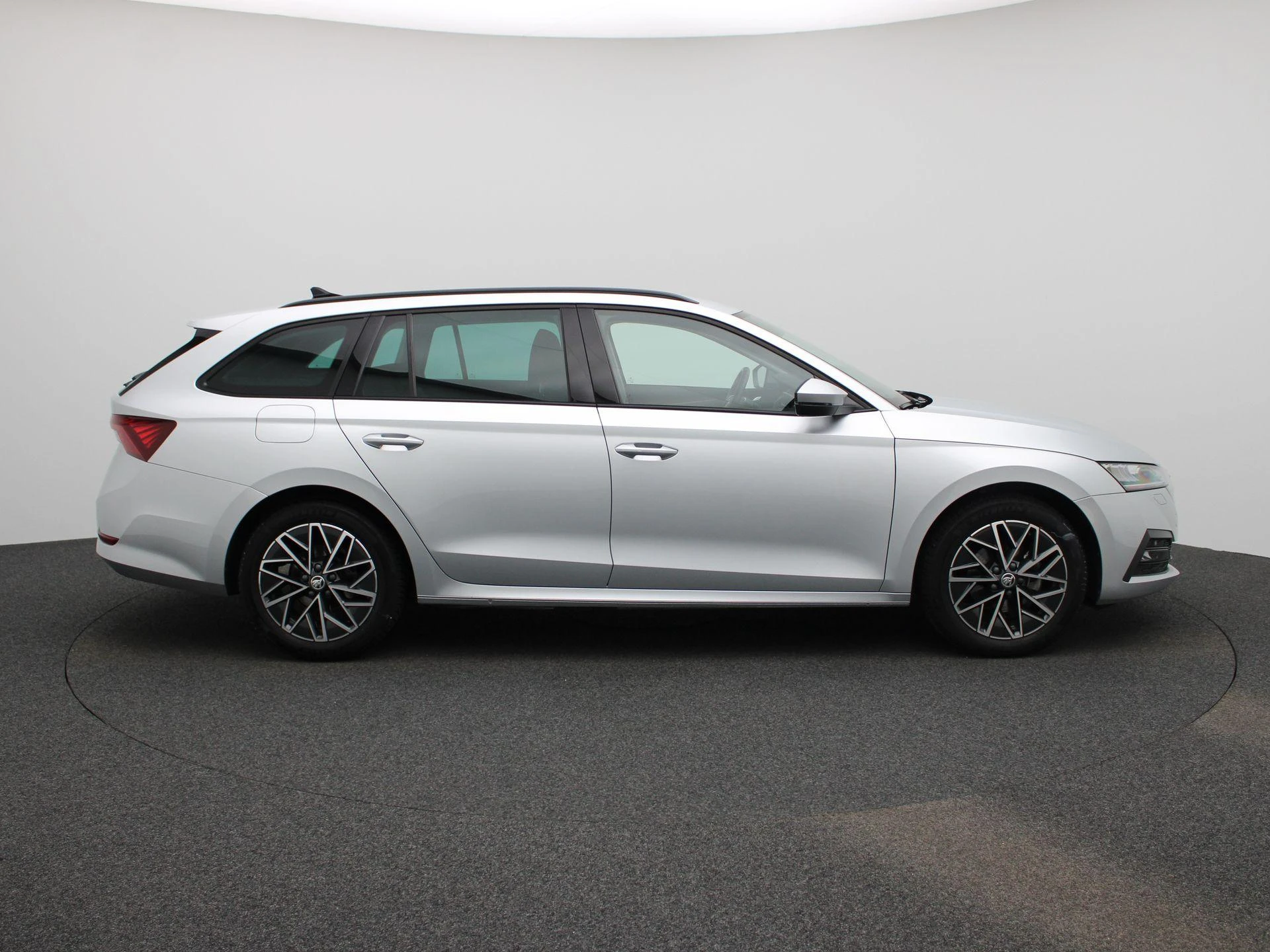 Škoda-Octavia-image-5